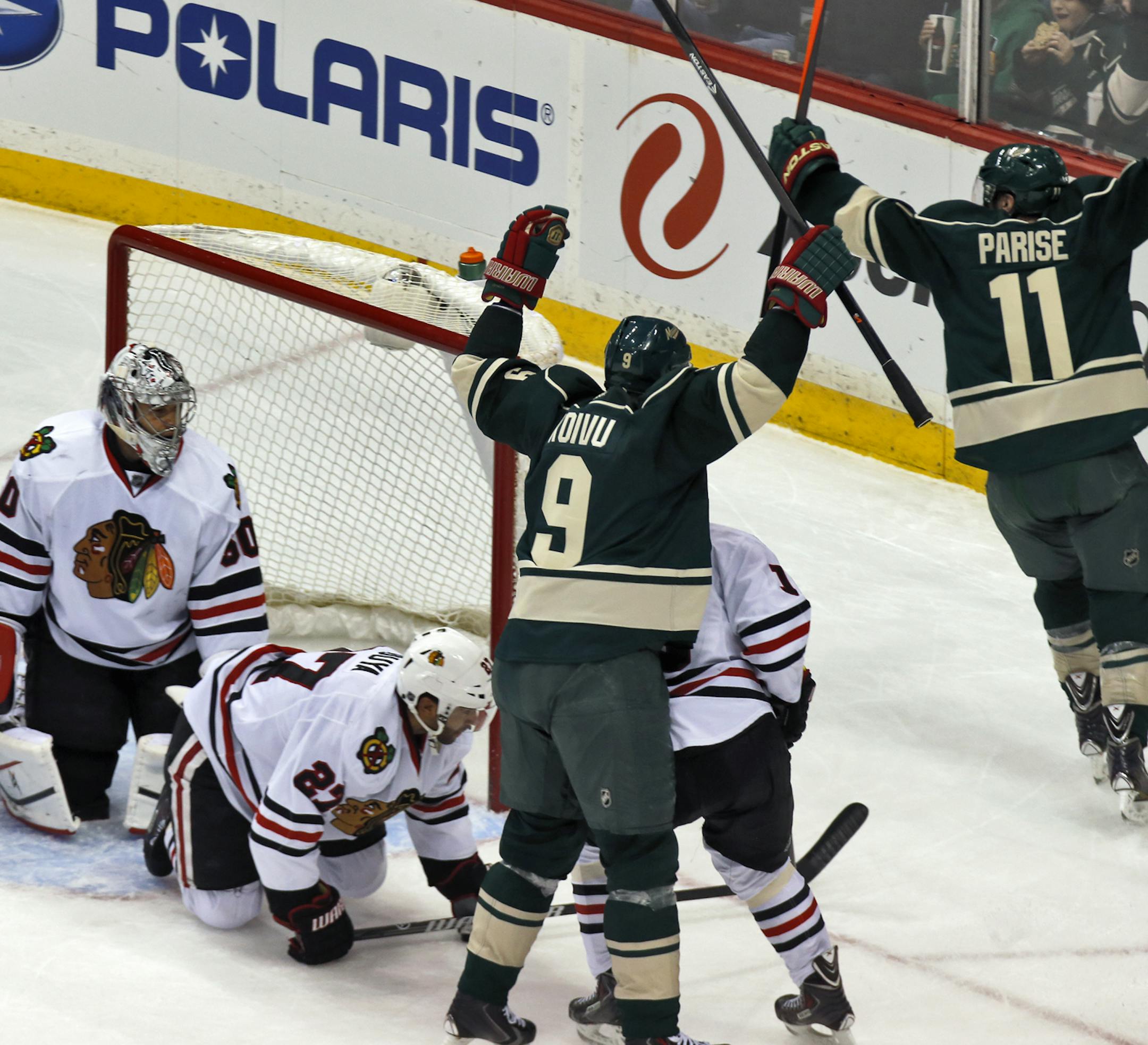 Minnesota Wild vs. Chicago Blackhawks. Wild Zach Parise celebrated after beating Chicago goalie Corey Crawford for a goal in 2nd period action. (MARLIN LEVISON/STARTRIBUNE(mlevison@startribune.com)