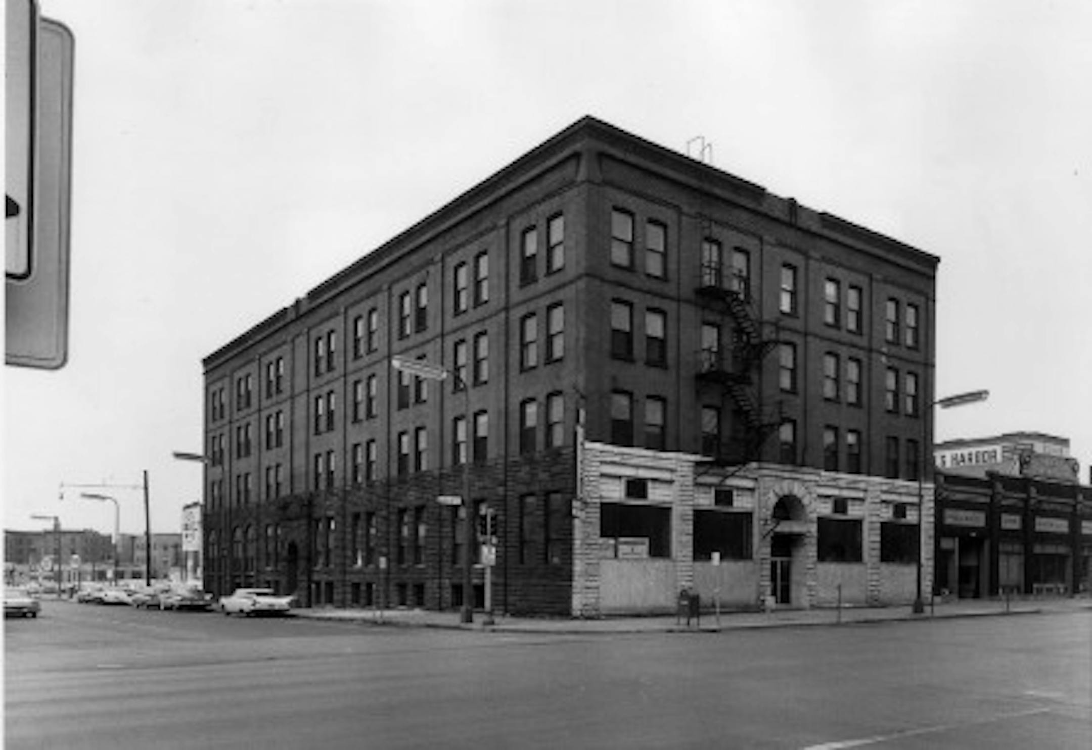 1226 Marquette, 1960 (Star Tribune file photo by Dwight W. Miller)
