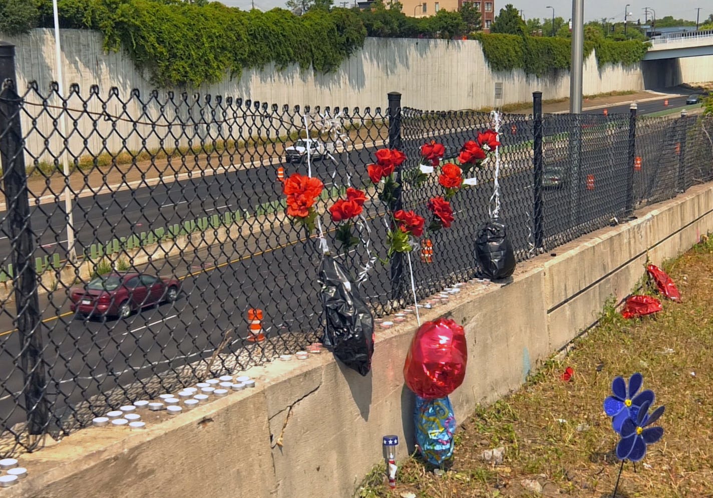 Authorities will release more information about a deadly crash that killed the driver of a vehicle that went through a guard rail overpass in north Minneapolis and plunged onto I-94 on Wednesday, July 26, 2017. The driver of the vehicle, Floyd Douglas Cunningham, 31, of Minneapolis, was killed in the crash. Passenger Lancha Robertson, 37, of Minneapolis, survived. ] Shari L. Gross &#xef; sgross@startribune.com Authorities will release more information about a deadly crash that killed the driver