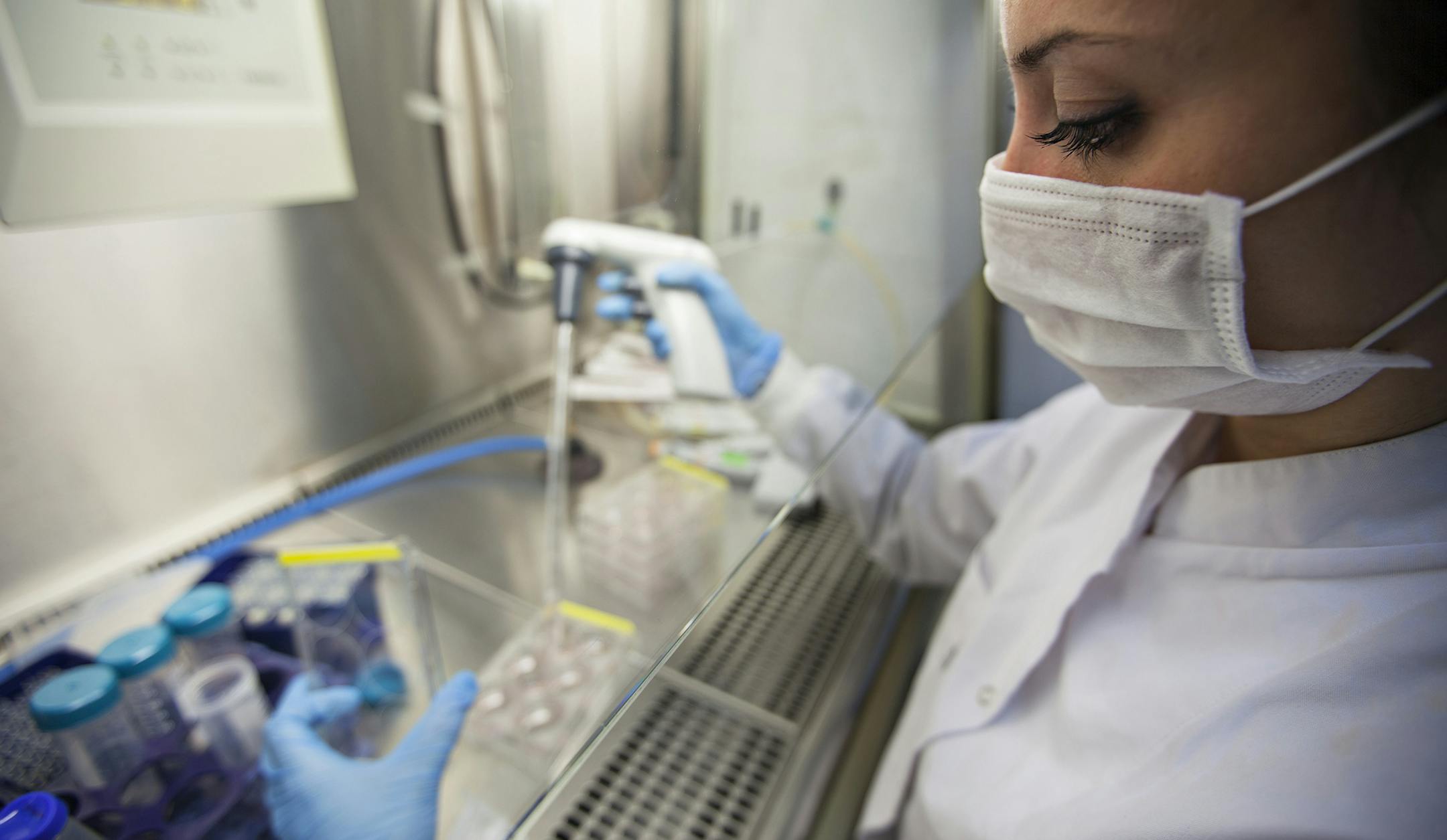 female doctor in lab