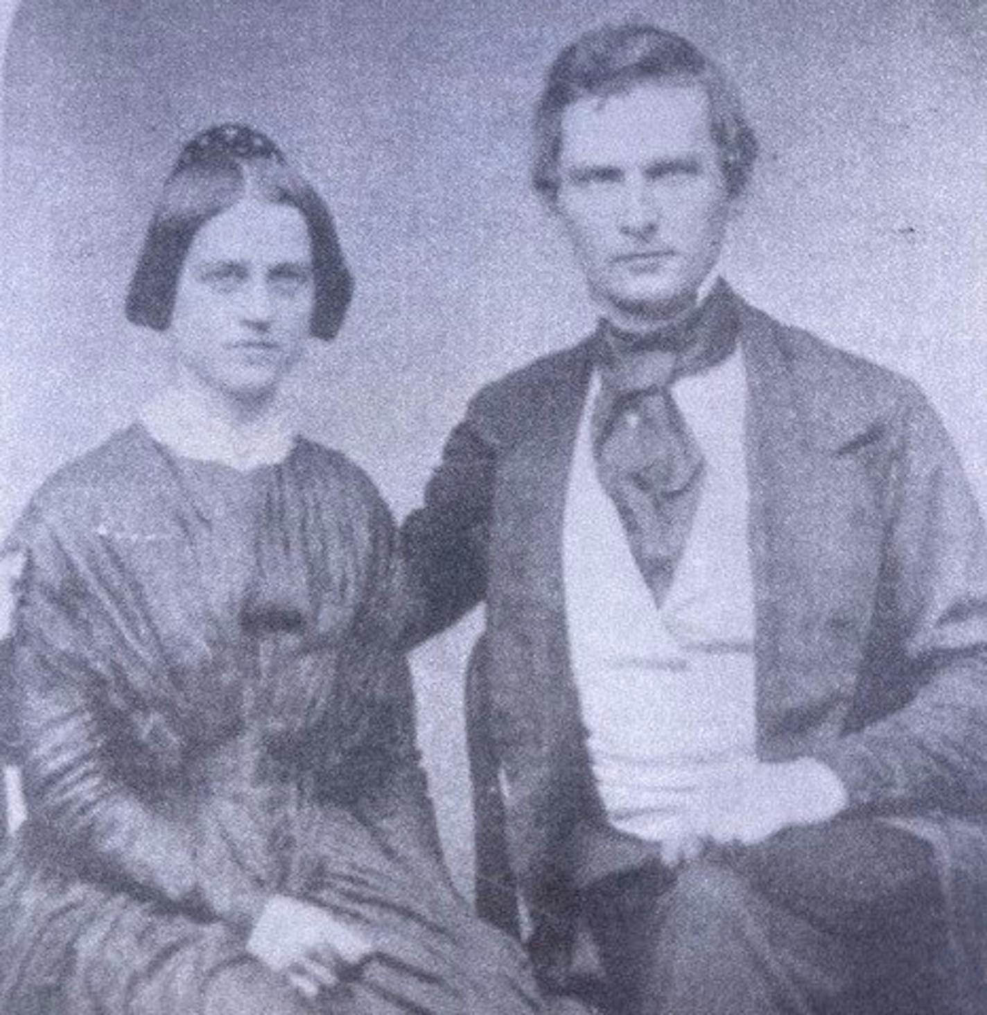 Black and white photo of Sarah and Alonzo Edgerton, who were married in 1850.