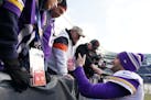 Kirk Cousins greeted fans at the end of last season’s game between the Vikings and Bears in Chicago.