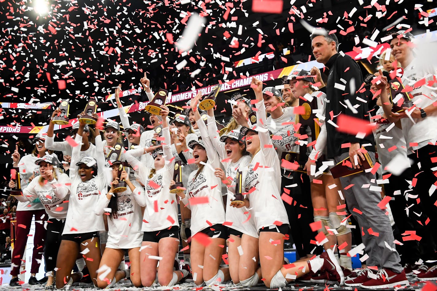 Stanford celebrated after defeating Nebraska in five sets to win the NCAA volleyball championship on Saturday at Target Center.