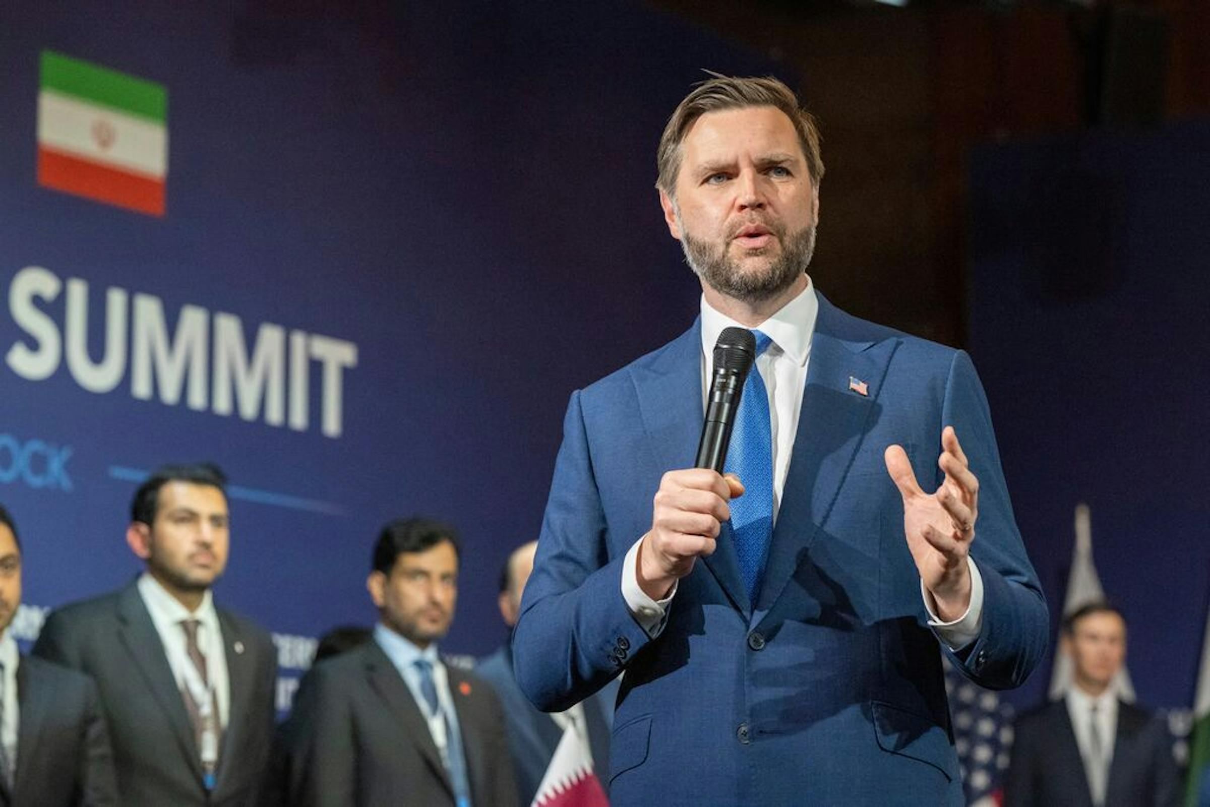 https://arc.stimg.co/startribunemedia/5PSKP3QZBZFS7BTYPHMT7QNLJM.jpg?&w=1200&ar=1.91:1&fit=crop