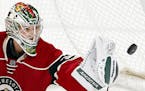 Minnesota Wild goalie Darcy Kuemper (35) made a save in the third period.