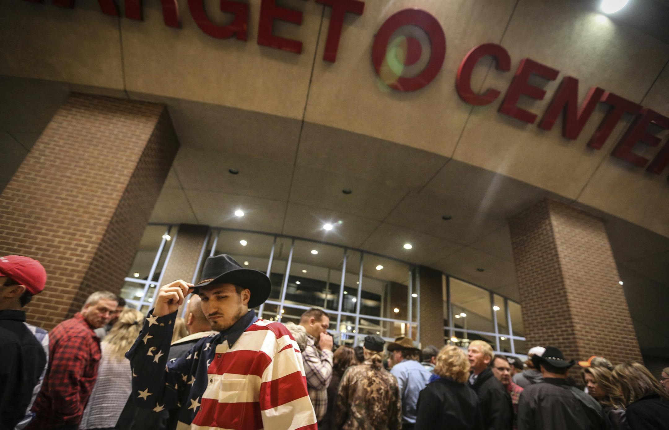 Brad Hall of Richmond ware a shirt and hat inspired from a Garth Brooks album cover before Garth Brooks performed at the Target Center on Thursday, November 6, 2014. ] RENEE JONES SCHNEIDER ‚Ä¢ reneejones@startribune.com