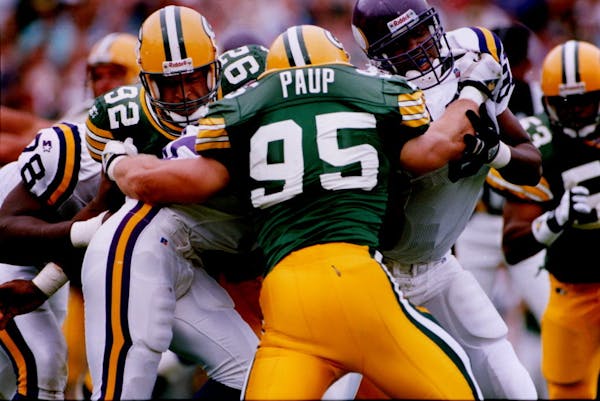 Bryce Paup, with the Packers in 1994