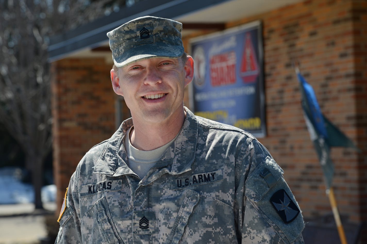 Emmett Klucas Military OneSource helps military individuals and families face financial issues that are often unique to members of the armed forces. Sergeant Emmett Klucas and his wife faced some debt issues before he was deployed to Kuwait several years ago. He is now stationed at the National Guard Armory in Roseville. .]. Richard.Sennott@startribune.com Richard Sennott/Star Tribune Roseville Minn. Tuesday 4/82014) ** (cq)