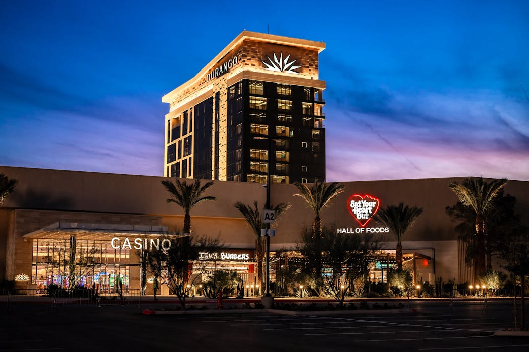 The new desert-chic Durango Casino & Resort is 20 minutes off the Las Vegas Strip, and has an unusual amenity: windows to the outside world from the casino floor. 