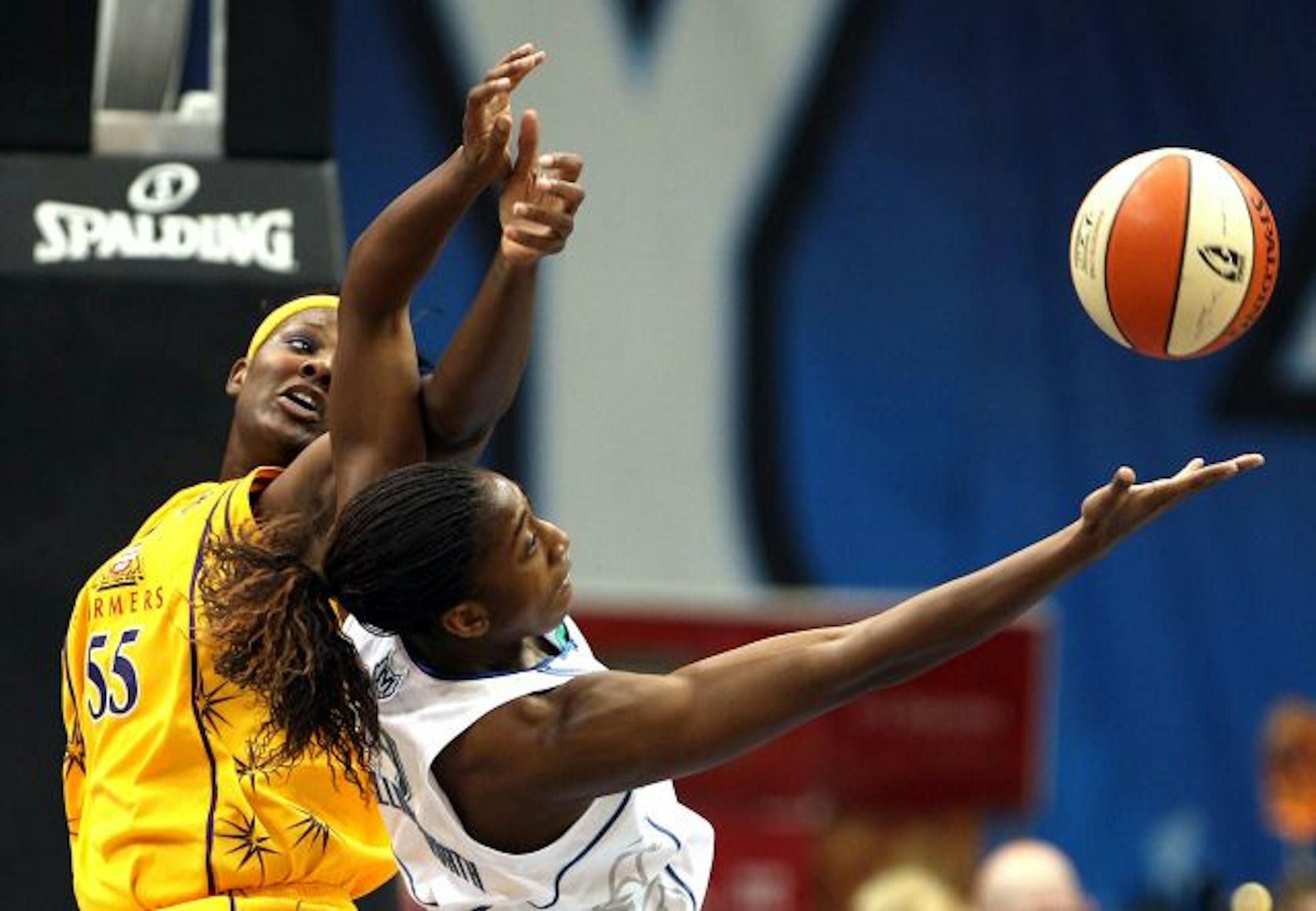 Quanitra Hollingsworth (right)