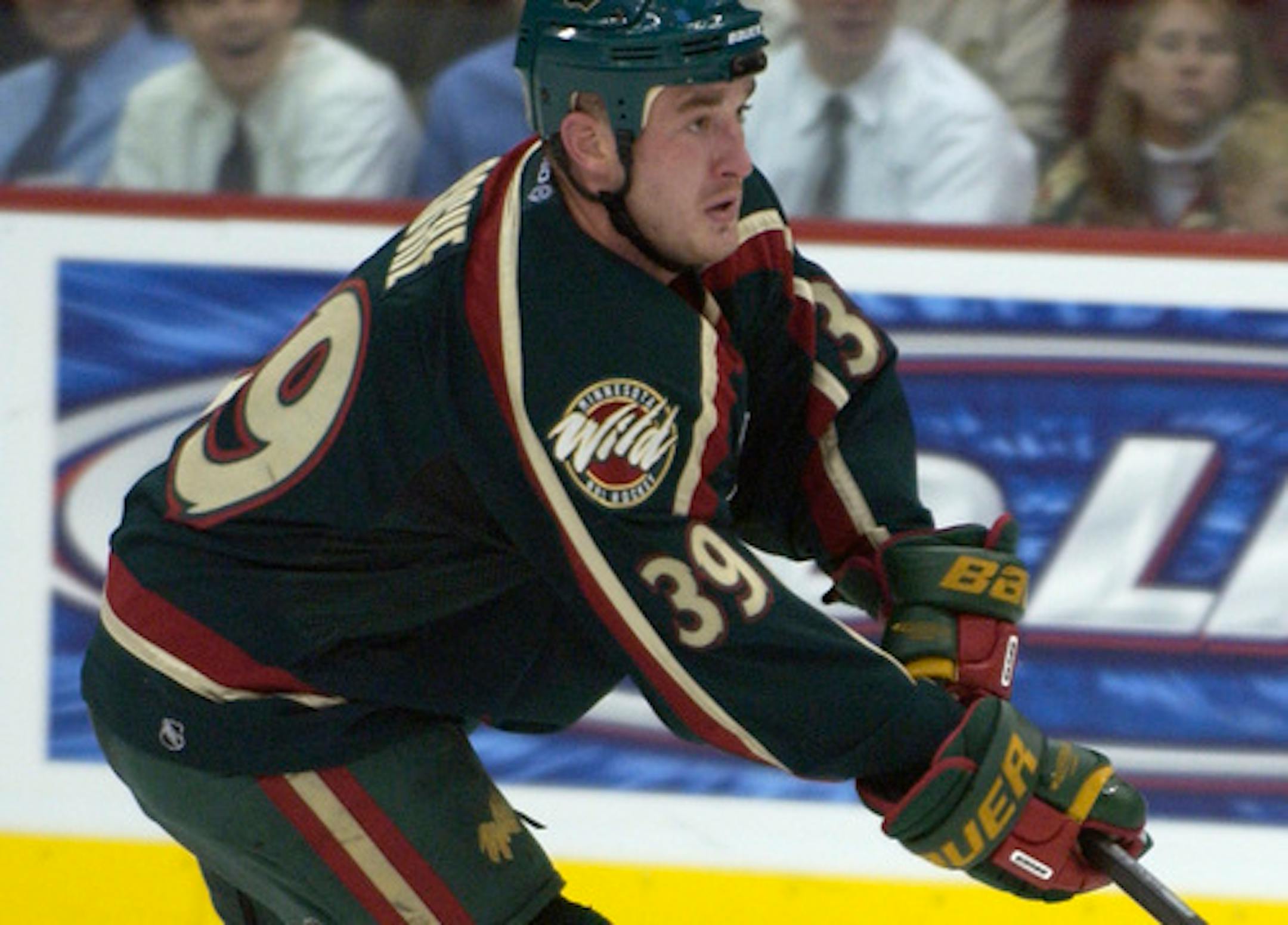 TUESDAY_09/23/03_St.Paul - -  Minnesota Wild in play against the Chicago Blackhawks - - - - #39 is Travis Roche