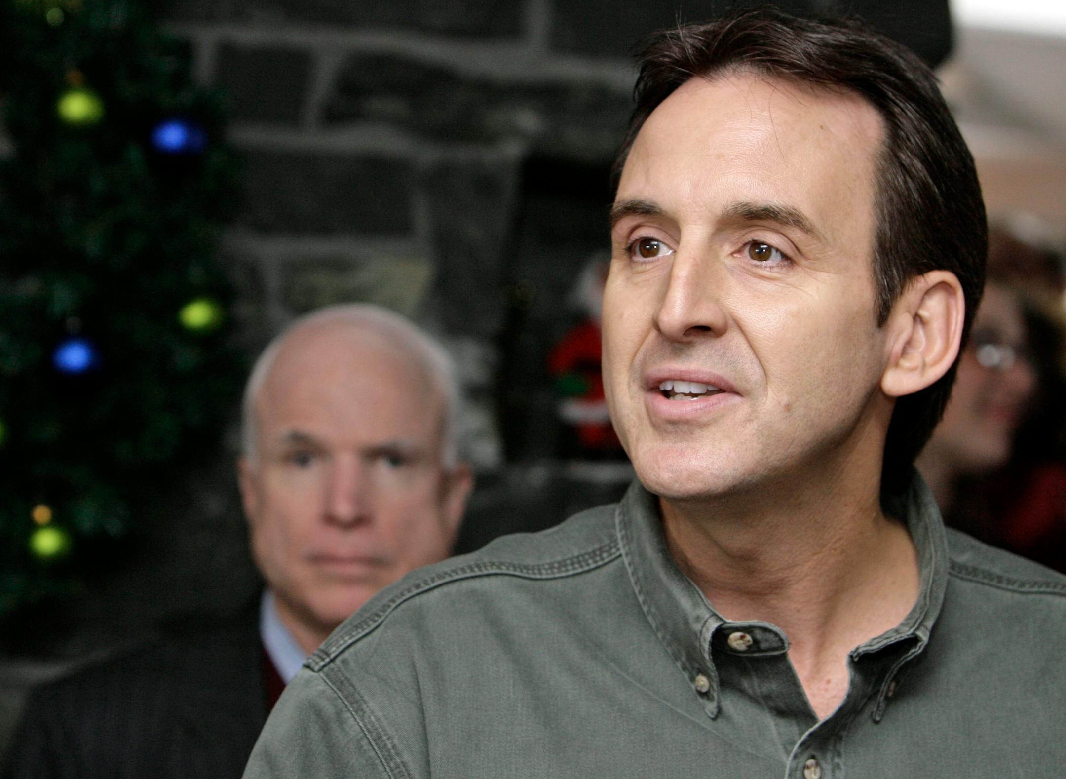 Gov. Tim Pawlenty campaigned with presidential candidate John McCain in New Hampshire Sunday.