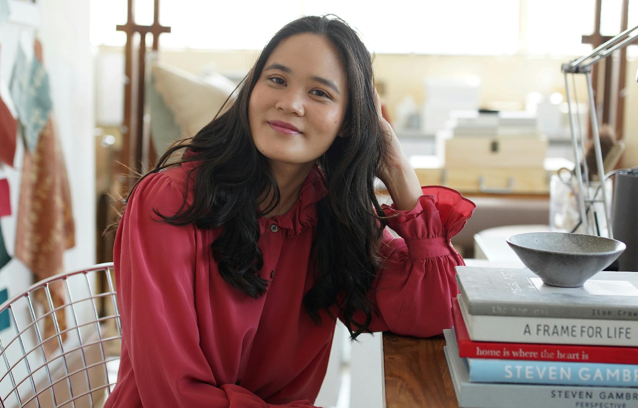 Lynn Kloythansomsup of Landed Interiors &amp; Homes created a dining room that could double as a studio. MUST CREDIT: Photo for The Washington Post by Nikki Kahn