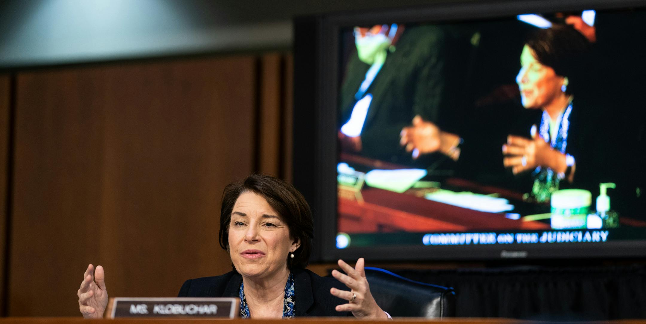 Sen. Amy Klobuchar (D-Minn.) speaks during a Senate Judiciary Committee business meeting in Washington, Oct. 15, 2020, the fourth day of the confirmation hearing for Judge Amy Coney Barrett, President Donald Trump's Nominee for Supreme Court. (Anna Moneymaker/The New York Times)