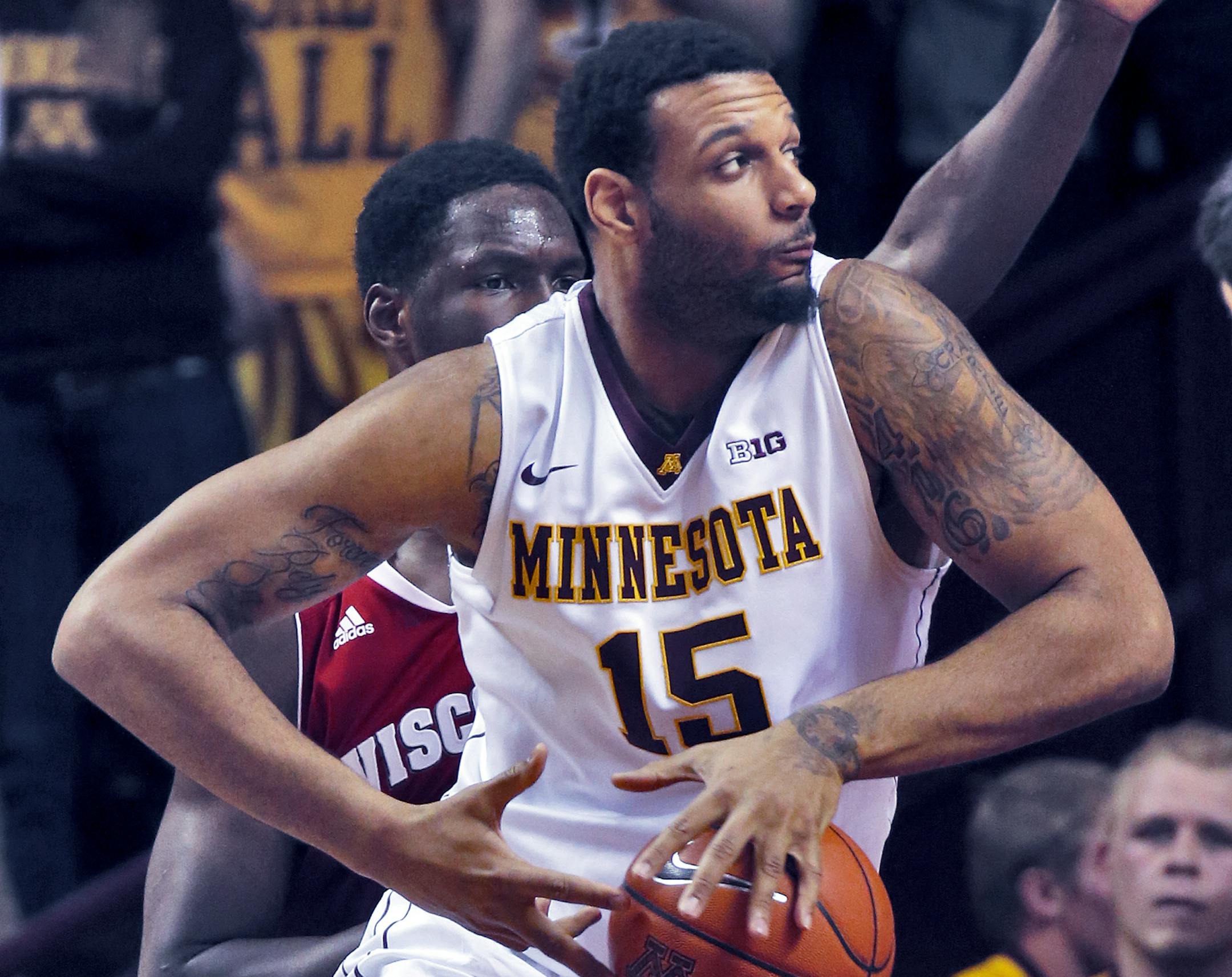 Minnesota Gophers vs. Wisconsin Badgers basketball. Minnesota's Maurice Walker provided an offensive spark in the first half. (MARLIN LEVISON/STARTRIBUNE(mlevison@startribune.com) ORG XMIT: MIN1401222107261352 ORG XMIT: MIN1401222300001419