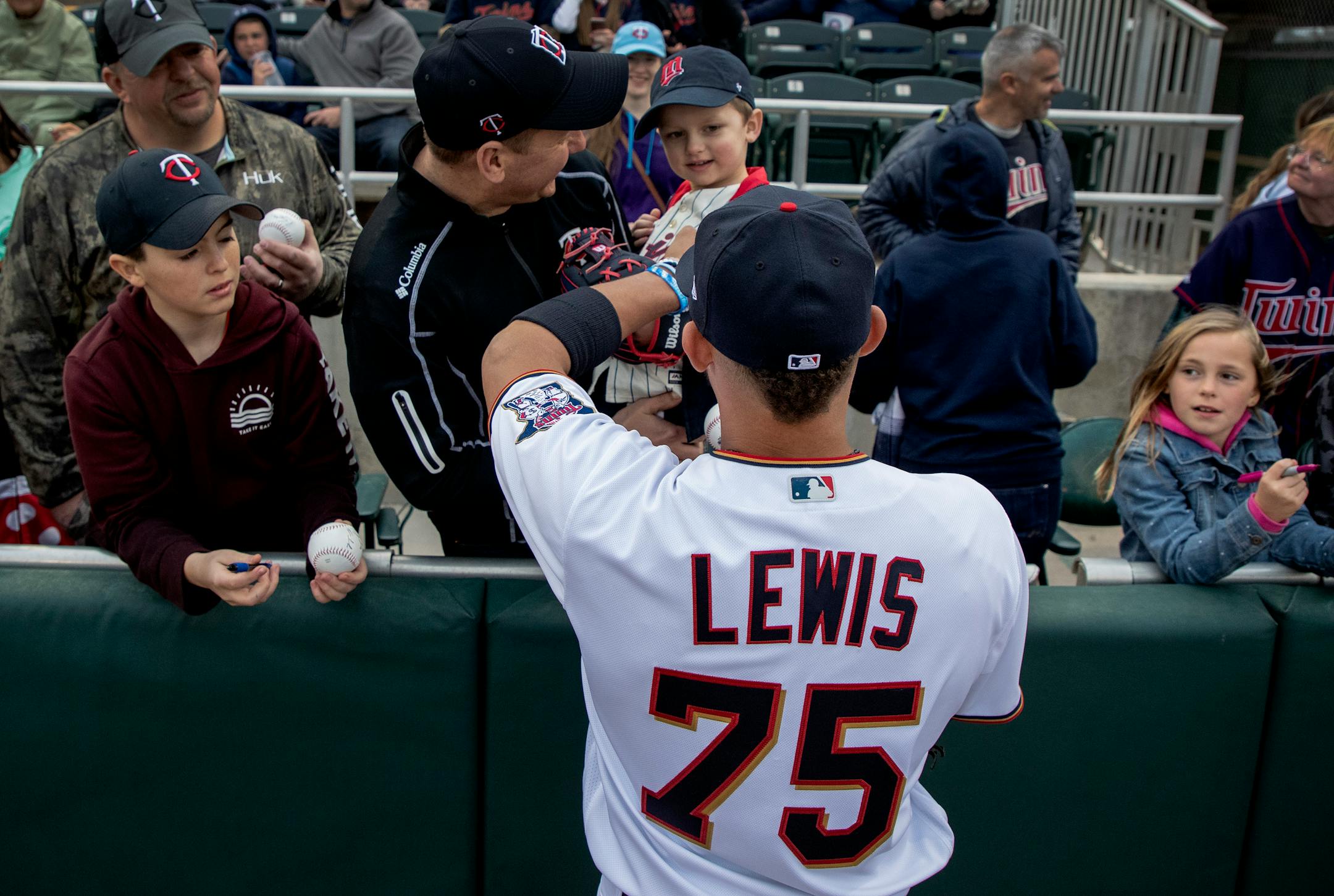 Twins prospect Royce Lewis signed autographs for fans on Feb. 21 in Fort Myers.