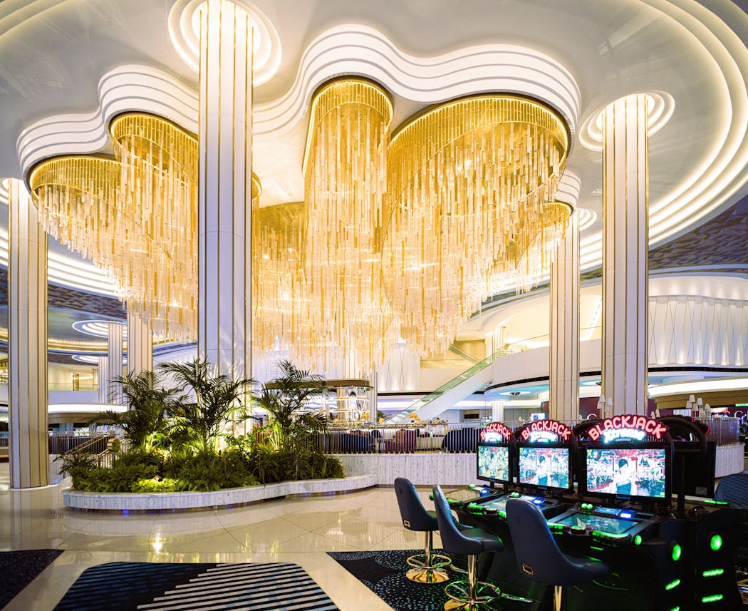 The new Fontainebleau resort's casino occupies a 42-foot-high atrium.