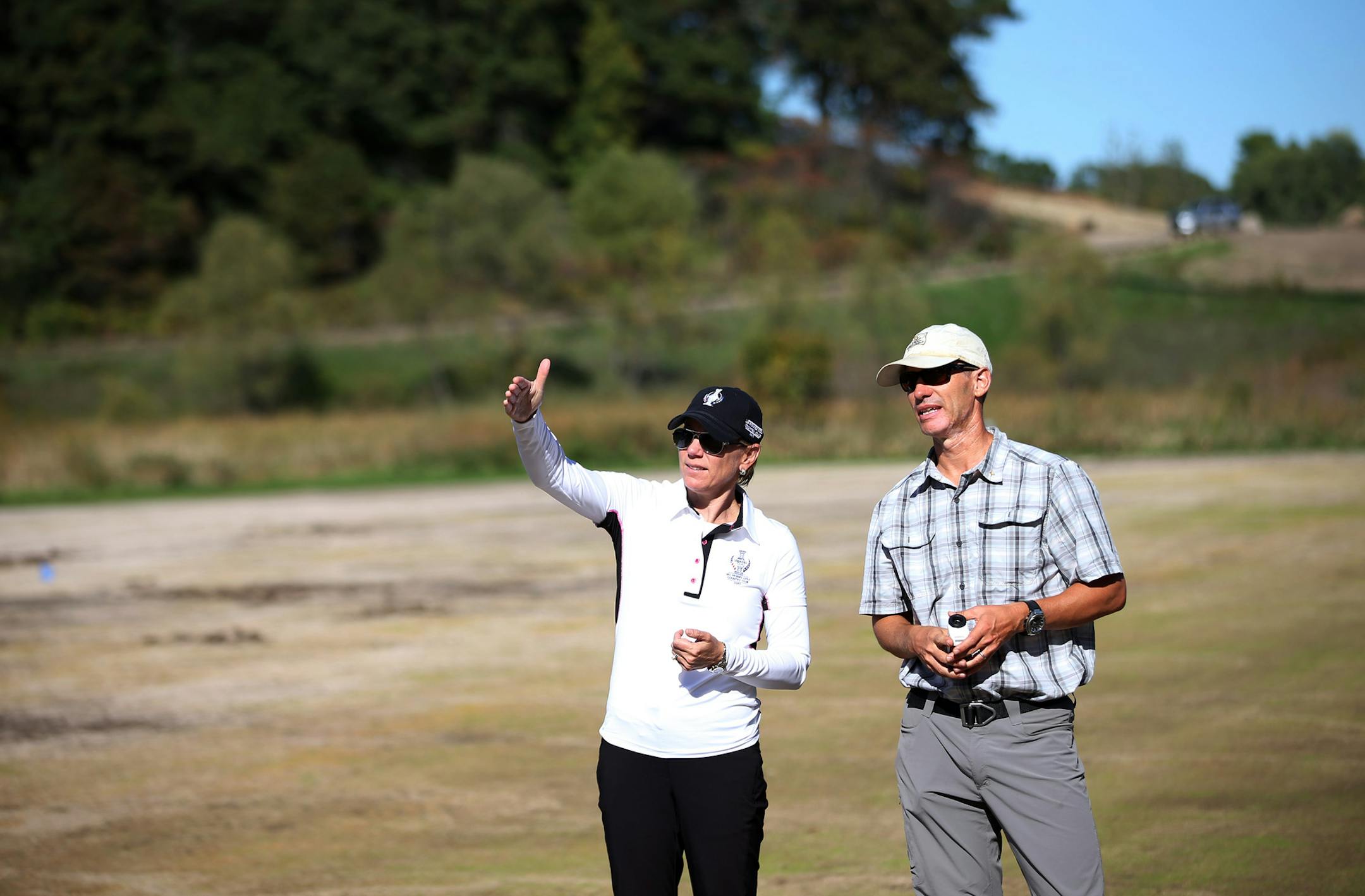 Annika Sorenstam left and Thad Layton golf course architect looked over a fairway at the newly designed The Royal Golf Club Thursday September 29, 2016 in Lake Elmo, MN. ] The new King and Queen Golf Club is being constructed with high hopes, courtesy of pro designers Arnold Palmer and Annika Sorenstam, but some Lake Elmo neighbors have objected to housing on the land, saying it's too much. Jerry Holt / jerry. Holt@Startribune.com