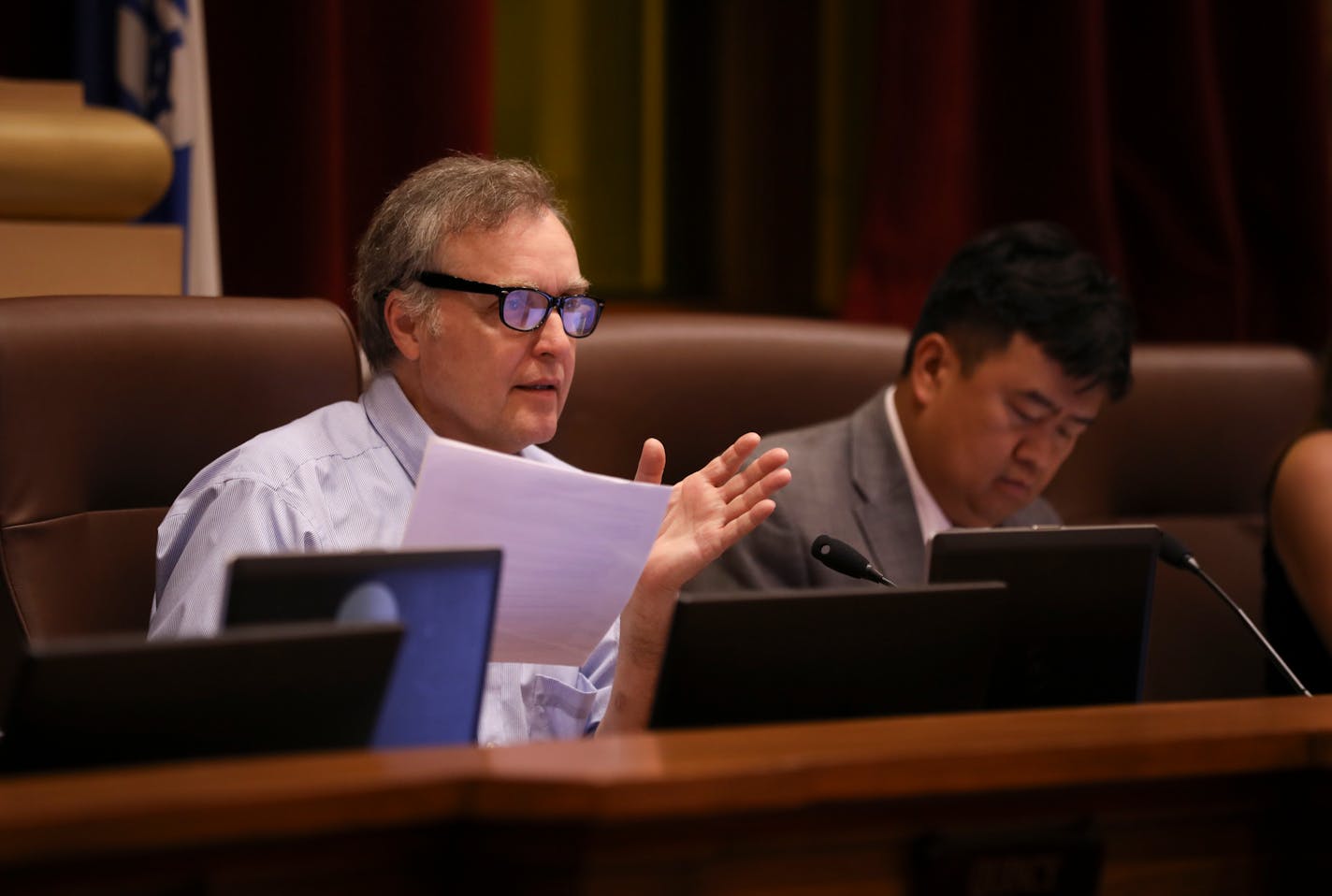 Council member Cam Gordon asking a question of the City of Minneapolis' Director of Internal Audit, Will Tetsell, during the committee meeting Wednesday afternoon. ] JEFF WHEELER � jeff.wheeler@startribune.com The Public Safety, Civil Rights & Emergency Management Committee discussed an upcoming audit of the Minneapolis Police Department's mobile and body worn video recording equipment programs at their meeting Wednesday afternoon, July 26, 2017.