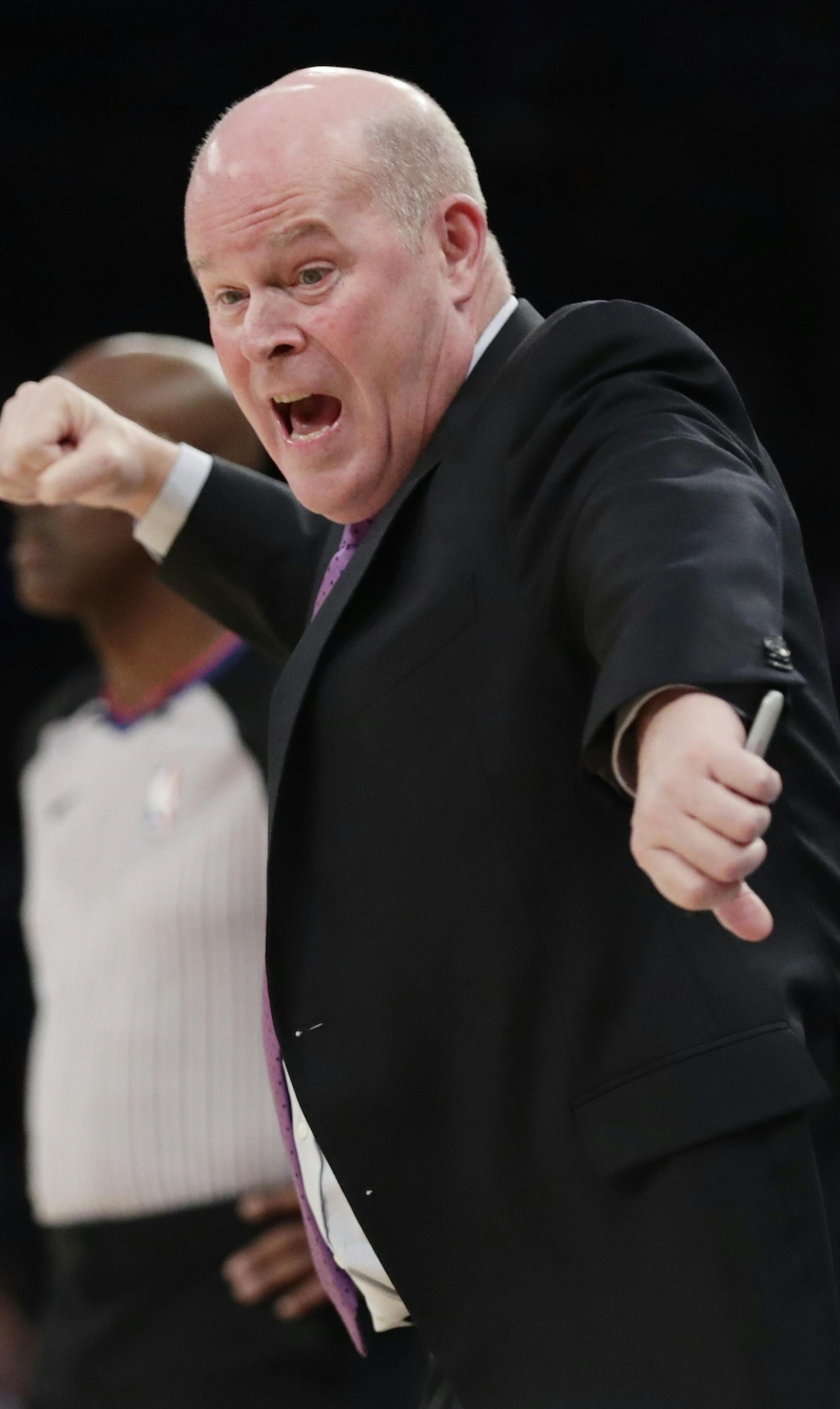 Charlotte Hornets coach Steve Clifford reacts to a call during the first half of the team's NBA basketball game against the New York Knicks on Tuesday, Nov. 7, 2017, in New York. (AP Photo/Frank Franklin II)