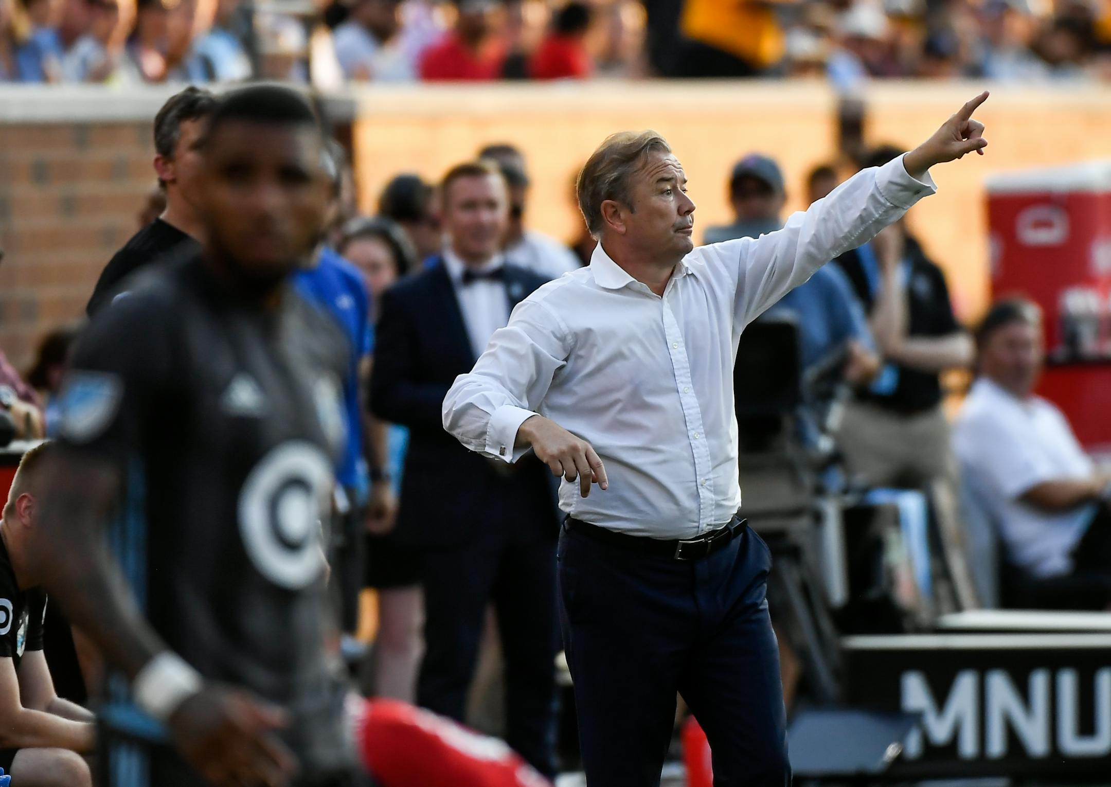 Minnesota United head coach Adrian Heath