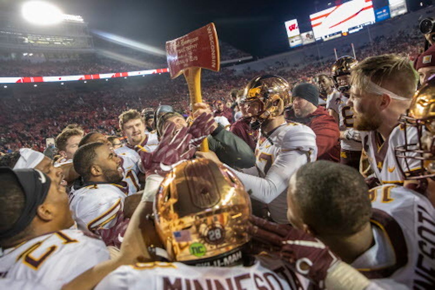 After 15 years Minnesota took back the Paul Bunyan Axe after they defeated Wisconsin 37-15 at Camp Randall Stadium, Saturday, November 24, 2018 in Madison, Wis.  It's the 128th meeting between the two teams.      ]  ELIZABETH FLORES ' liz.flores@startribune.com