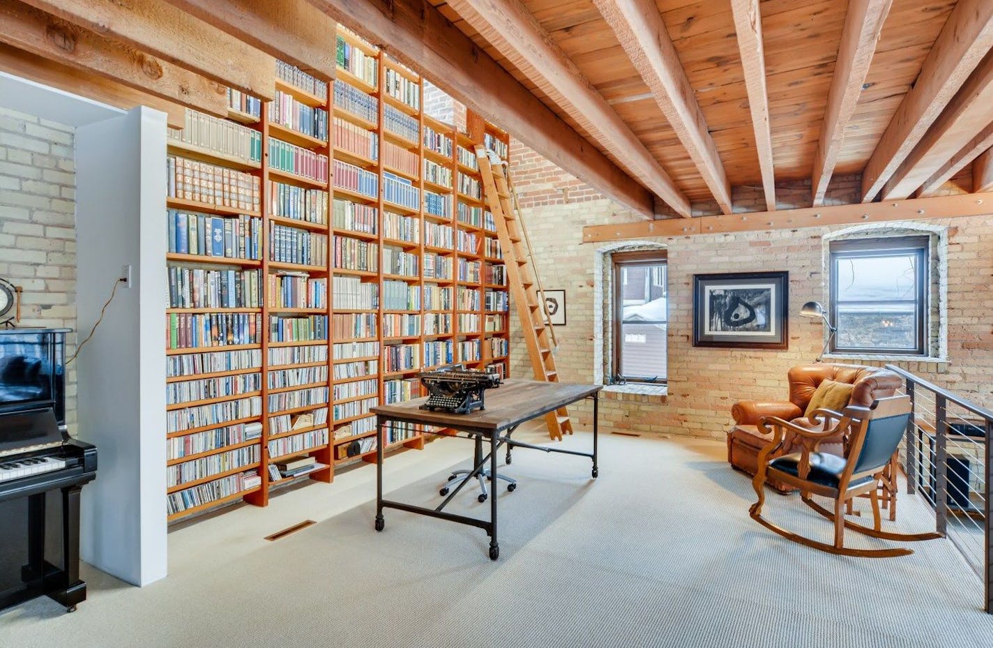 Virtuance
Library, James J. Hill carriage house