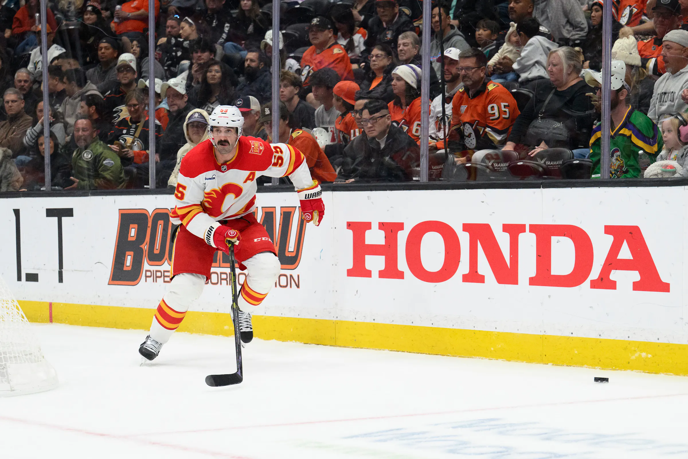 Live: Wild face Flames, former teammate Jake Middleton for first time since trade