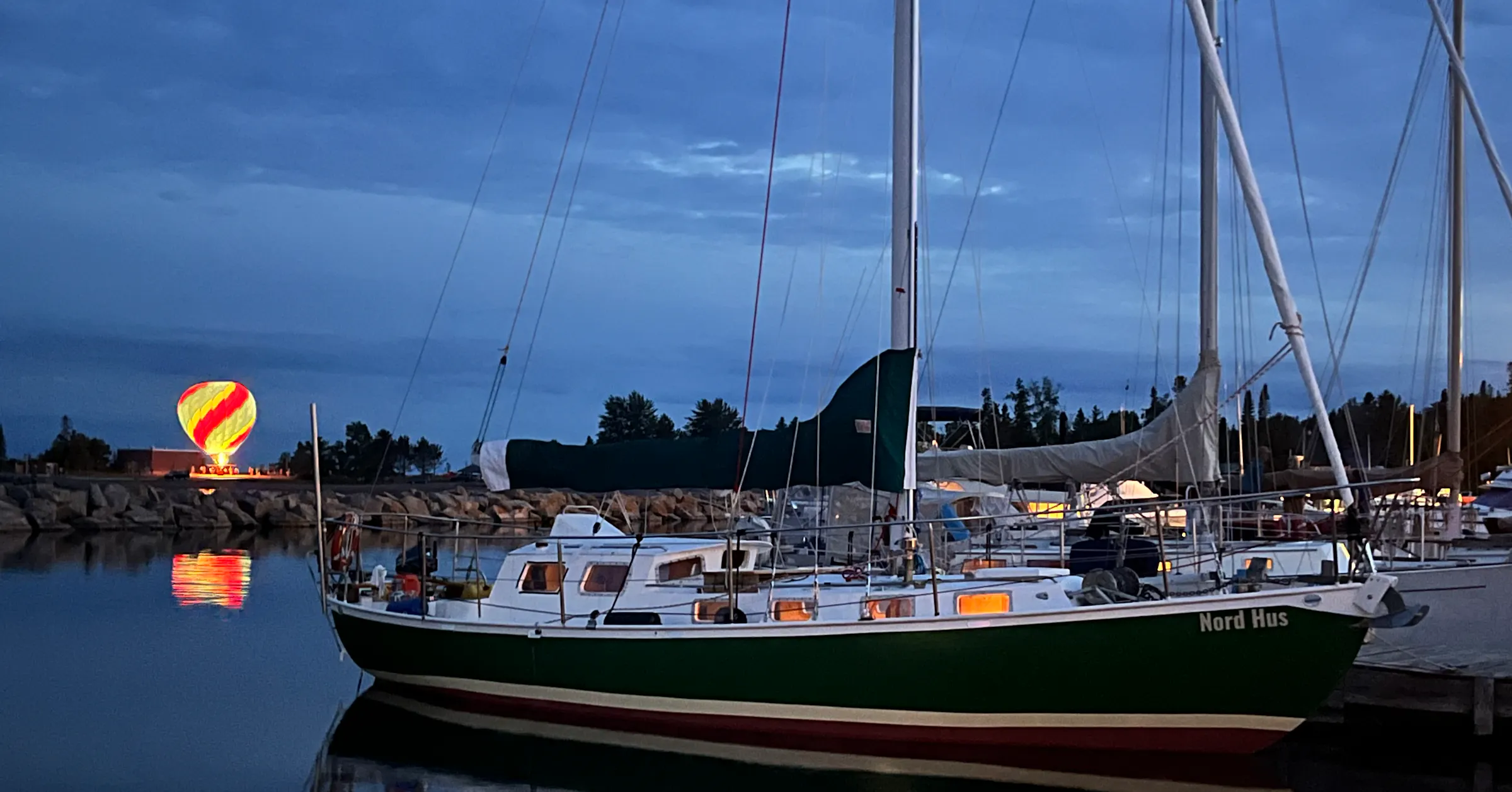 Auf dem Weg von Grand Marais nach Grönland probiert ein Arktisabenteurer ...