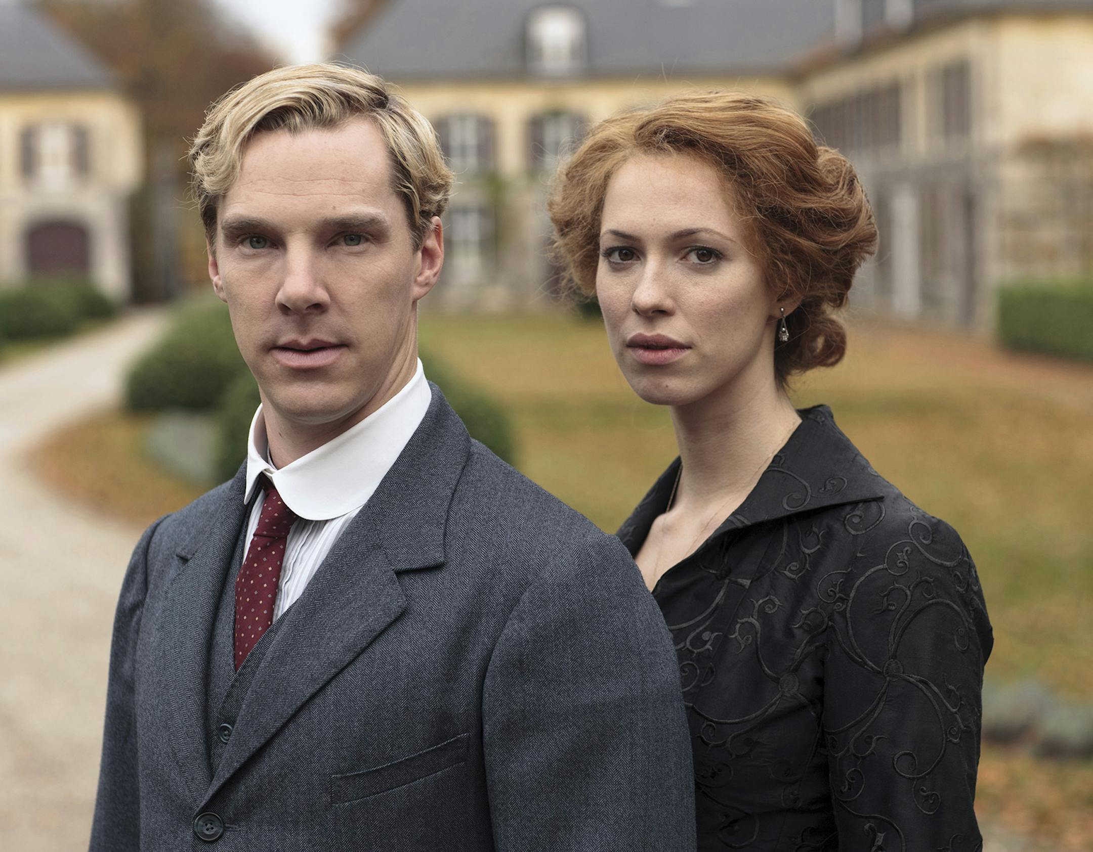 Benedict Cumberbatch and Rebecca Hall in "Parade's End" on HBO.
photo: Nick Briggs, HBO