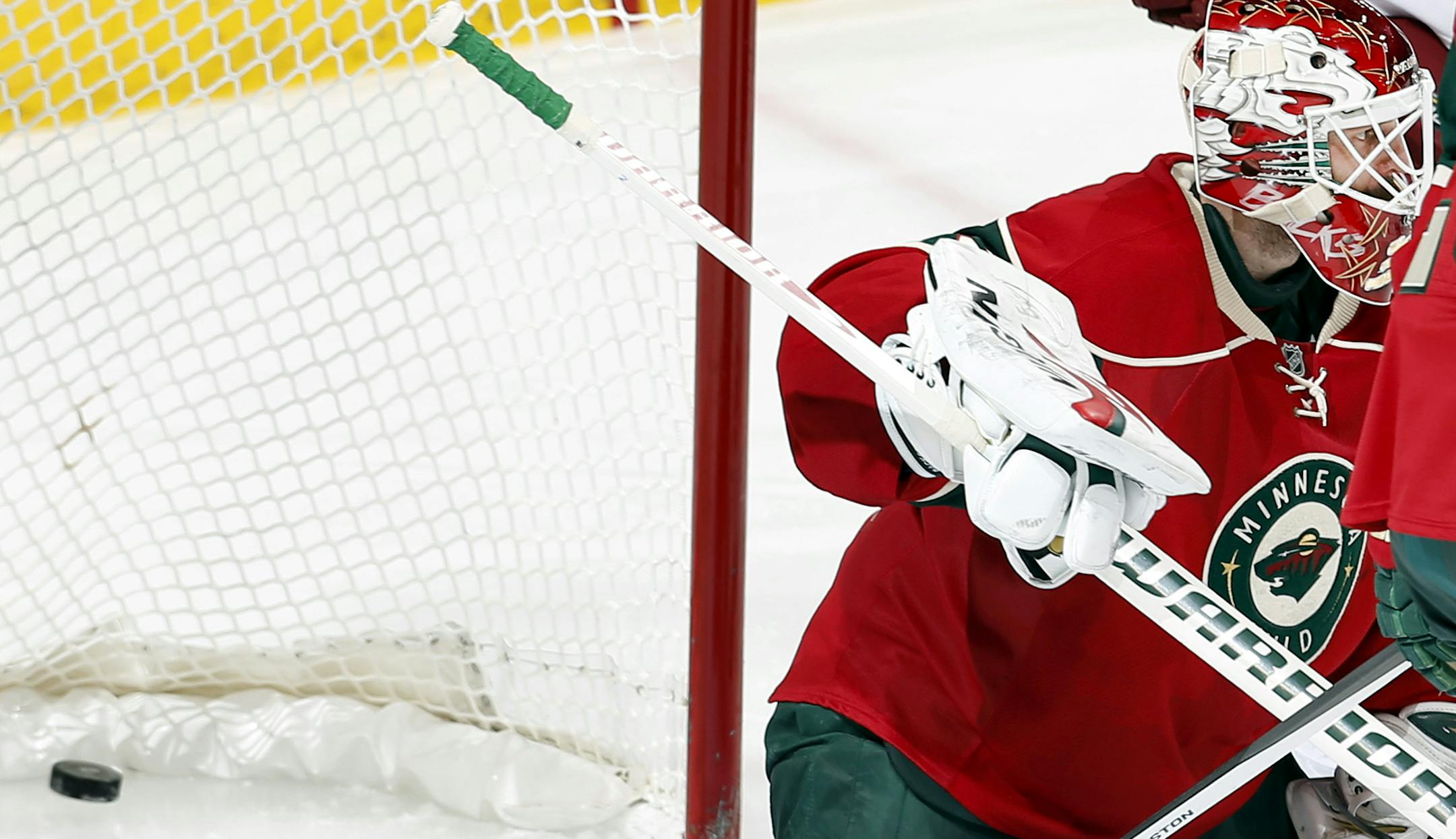 Radim Vrbata (17) shot the puck past Wild goalie Niklas Backstrom (32) for a goal in the second period. ] CARLOS GONZALEZ cgonzalez@startribune.com - November 27, St. Paul, Minn., Xcel Energy Center, NHL, Minnesota Wild vs. Phoenix Coyotes