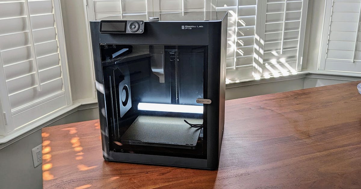 Fast 3-D printer cuts print time to seven hours or less