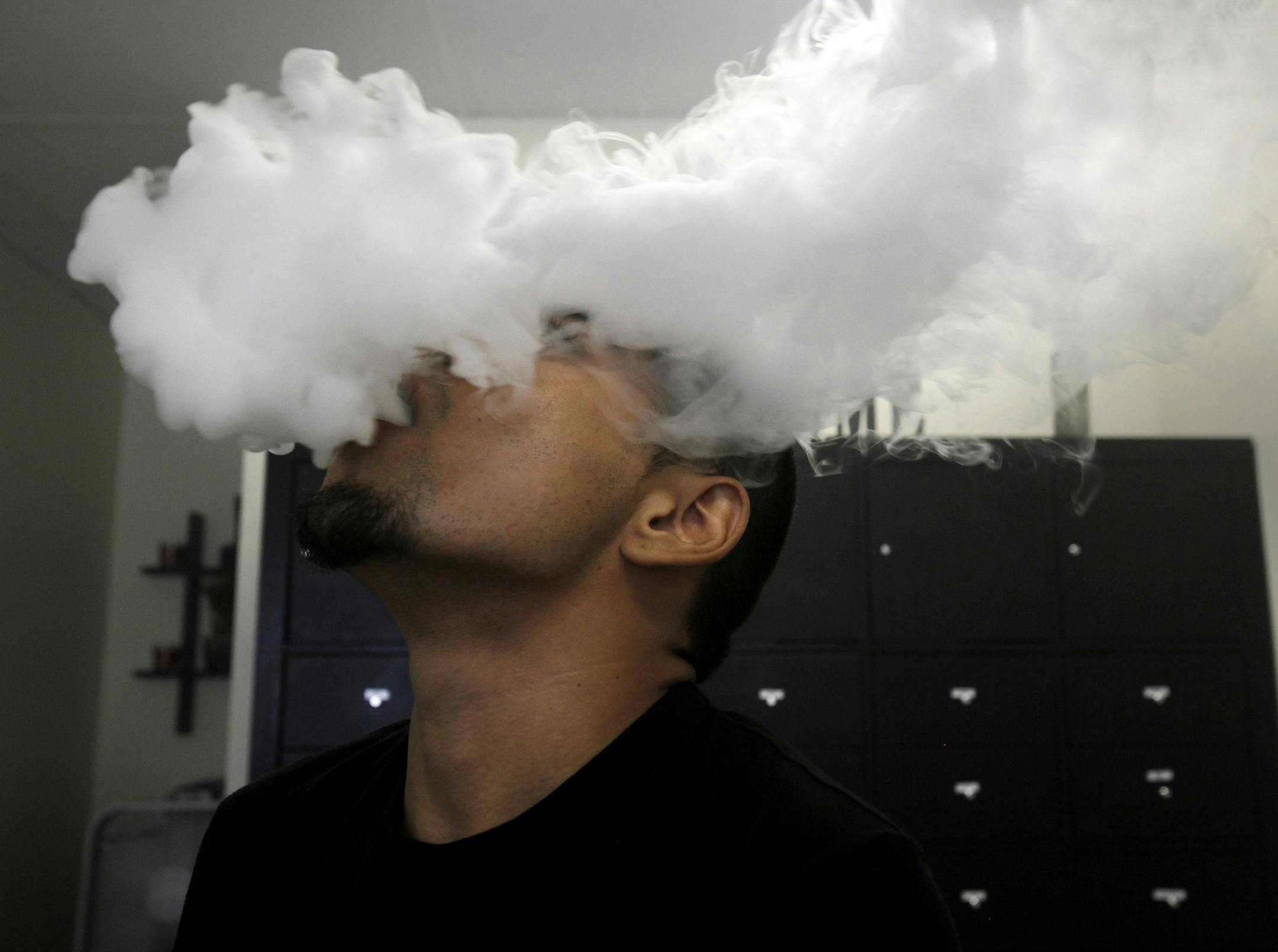 Vaping and the use of flavored nicotine products are under fire in California and across the United States. (Peggy Peattie/San Diego Union-Tribune/TNS) ORG XMIT: 1444023