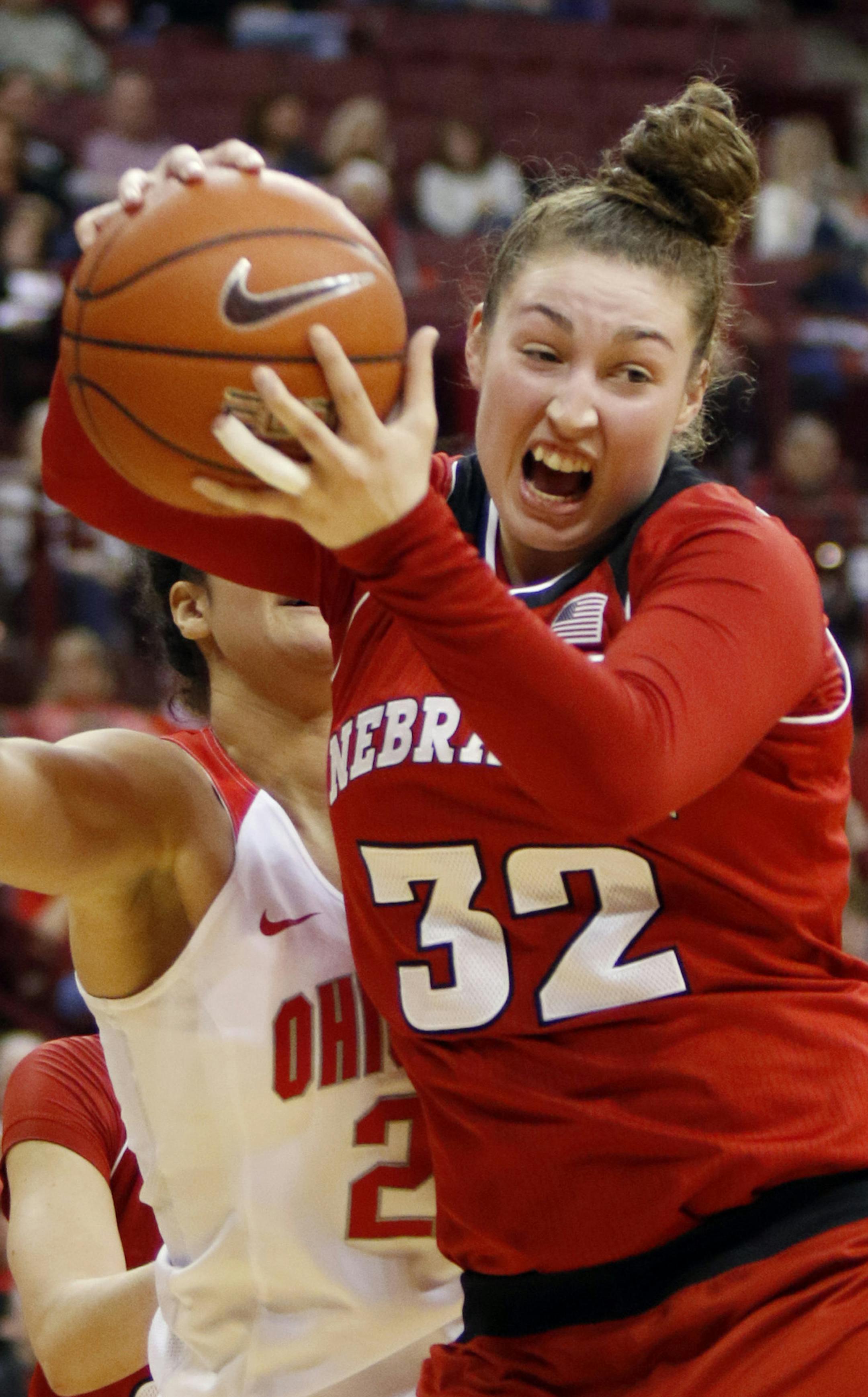 Nebraska's Jessica Shepard, right, grabs a rebound against Ohio State's Makayla Waterman during an NCAA college basketball game in Columbus, Ohio, Thursday, Feb. 18, 2016. Ohio State won 96-70. (AP Photo/Paul Vernon) ORG XMIT: ohpvotk35