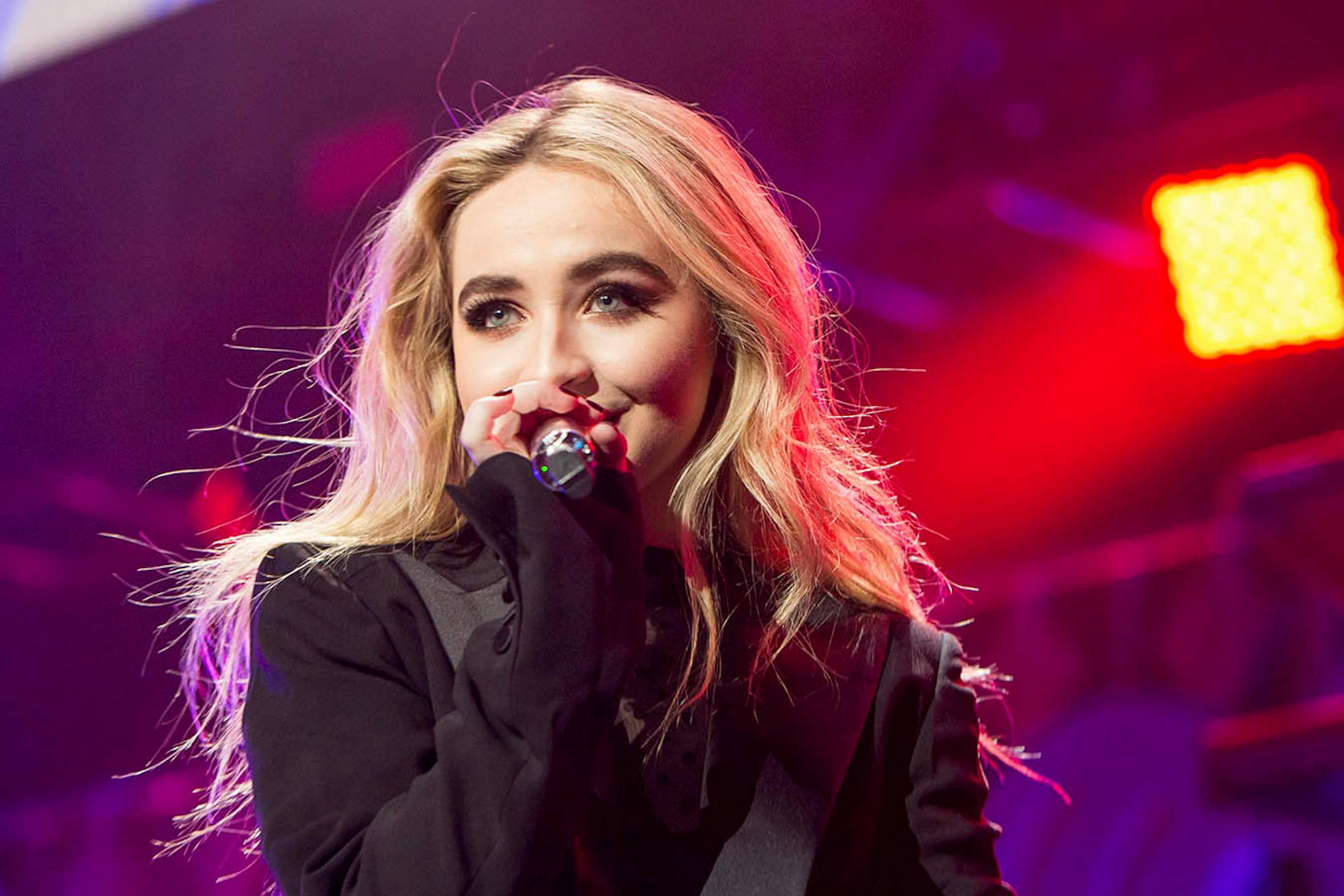 Sabrina Carpenter performs at Jingle Ball.
