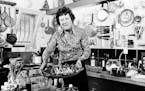 Julia Child with a salade Nicoise she prepared in her vacation home in Grasse, southern France, in April 1978.