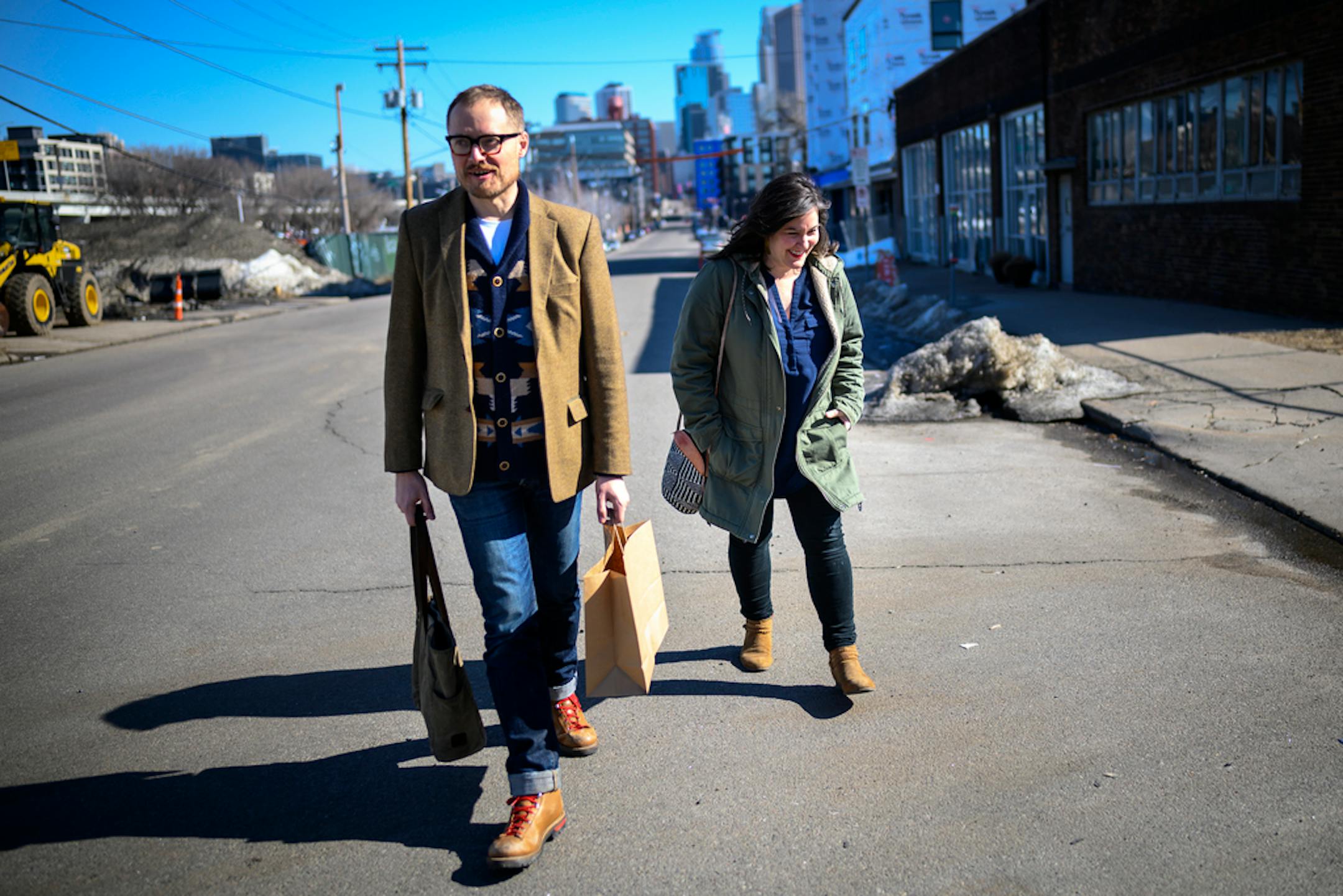 Andrew Park and Ashlea Halpern walked back to their car after shopping at Umei in north Minneapolis ] Aaron Lavinsky ¥ aaron.lavinsky@startribune.com Ashlea Halpern and her partner Andrew Park are travel writers for major national magazines. After living all over the world, they decided to move back to the U.S. Guided by an elaborate spreadsheet, they embarked on a yearlong road trip to check out 229 cities/towns before settling on...Minneapolis! Since settling in a year ago, they've become "MnE