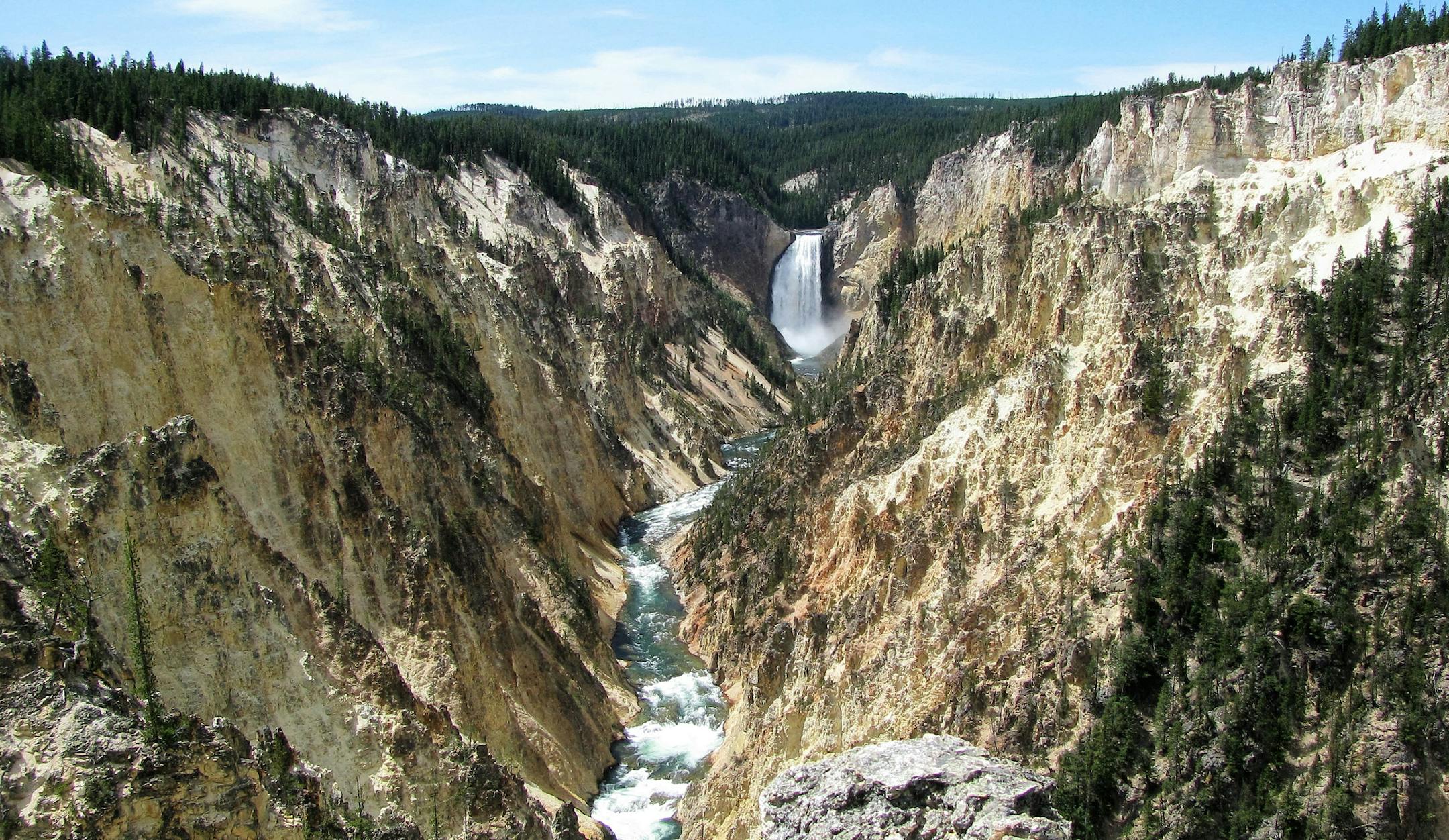 Yellowstone has its own "Grand Canyon."