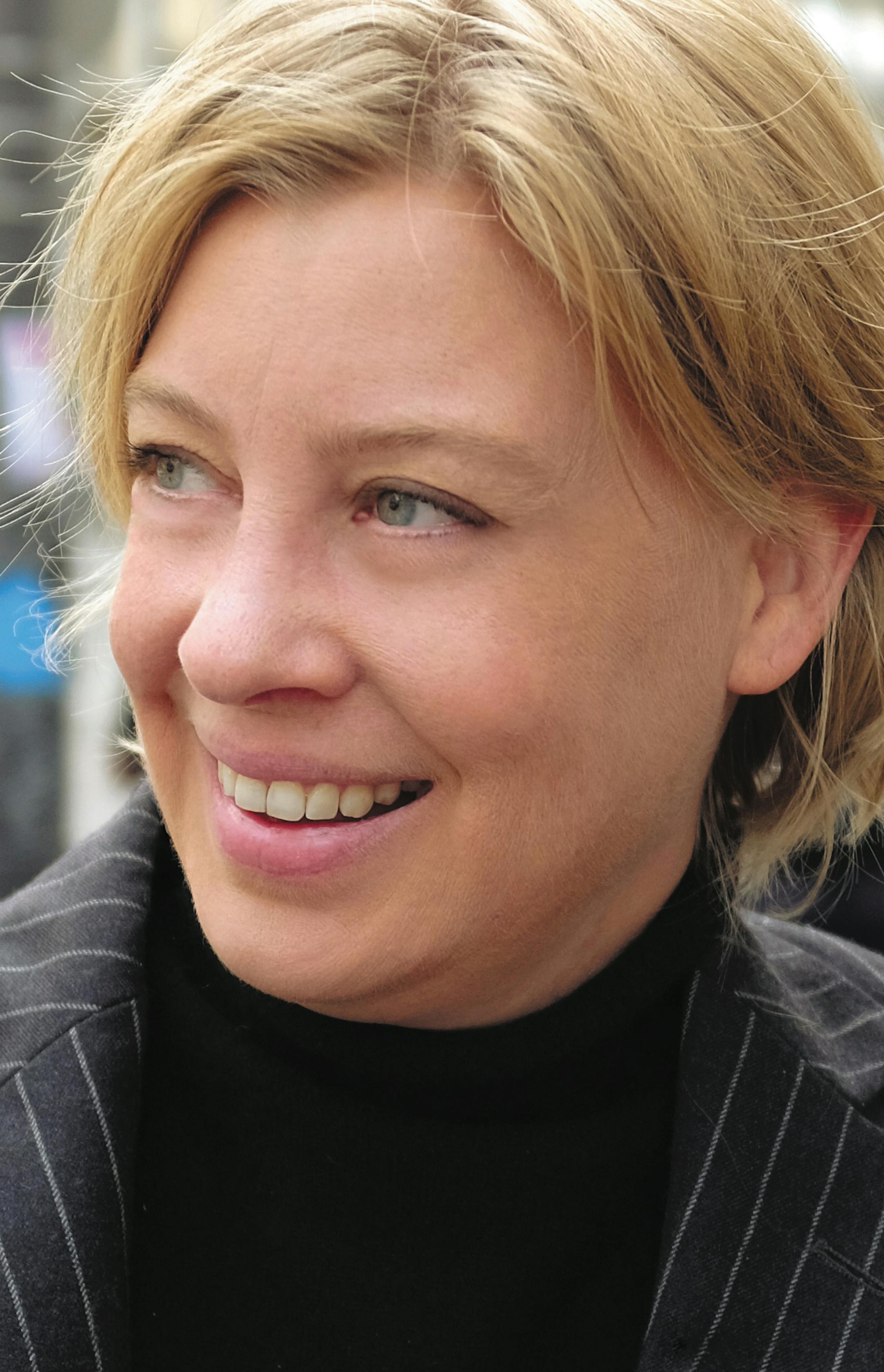 Wendell Steavenson PHoto byt Adrien Jaulmes