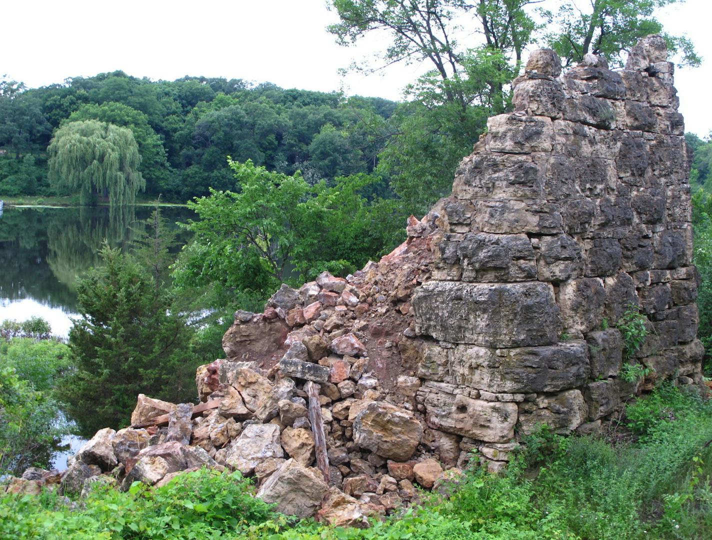 This limstone kiln dating from the 1840s, listed on the National Register of Historic Places and considered an important remnant of early Minnesota industry, collapsed on Friday as rising floodwaters appeared to erode its foundation.