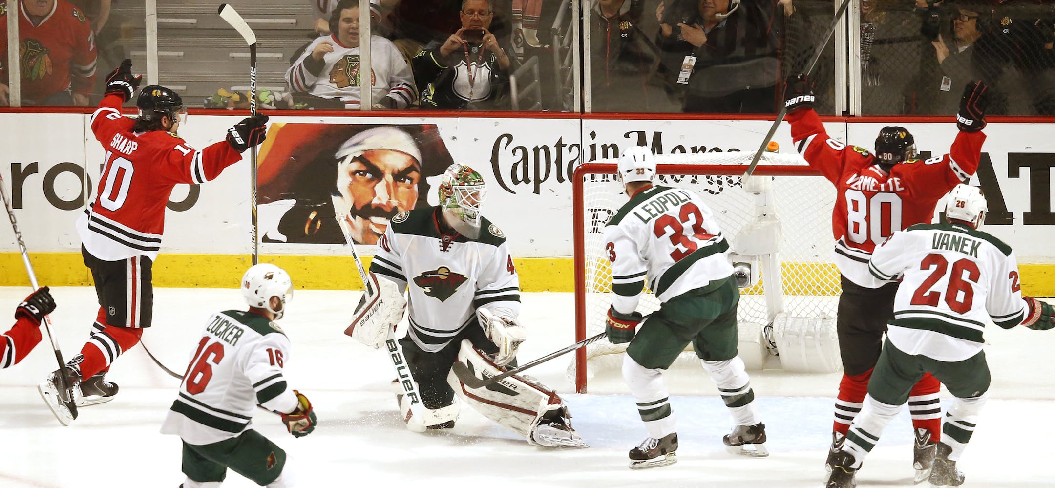 Patrick Sharp (10) celebrated after he shot the puck past Wild goalie Devan Dubnyk (40) for a goal in the third period. ] CARLOS GONZALEZ cgonzalez@startribune.com, May 3, 2015, Chicago, IL, United Center, NHL, Minnesota Wild vs. Chicago Blackhawks, Game 2, Stanley Cup Playoffs, Round 2