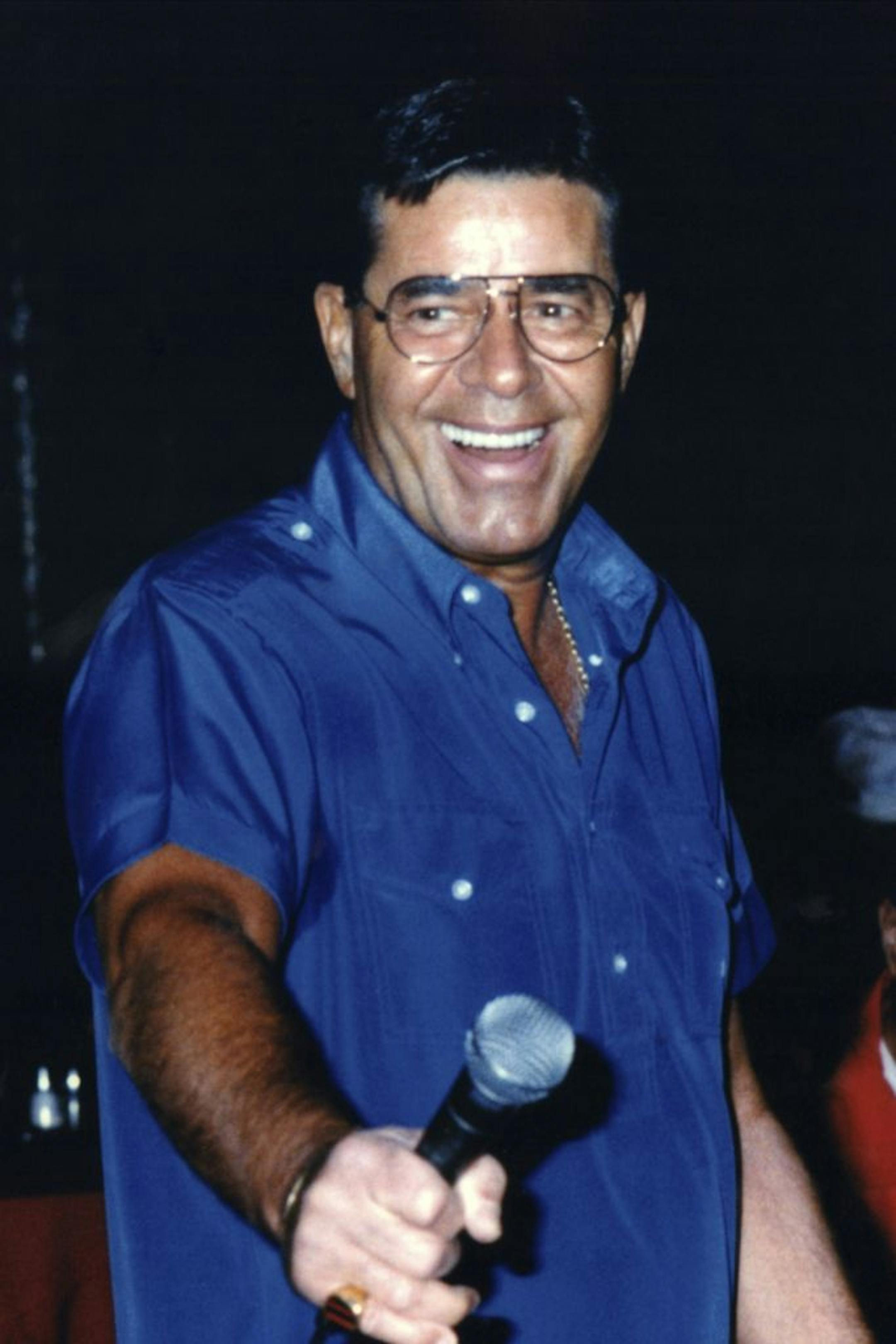 Jerry Lewis can be gracious, brilliant and hilarious. He can also be a bully. The new Encore documentary "Method to the Madness of Jerry Lewis" focuses on the good and ignores the bad.