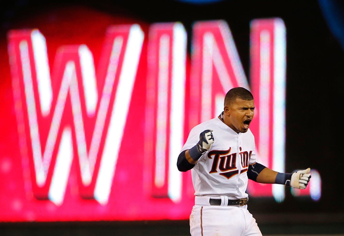 Eduardo Escobar celebrated his walk-off double.