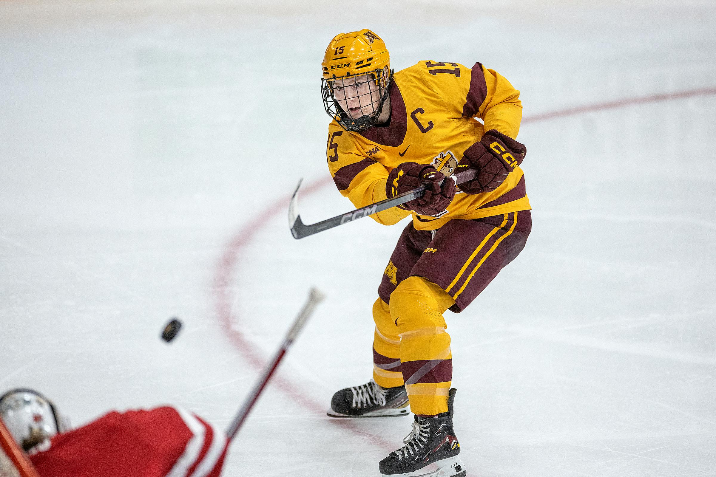 Gophers women's hockey defeats Minnesota State Mankato 3-2 in overtime