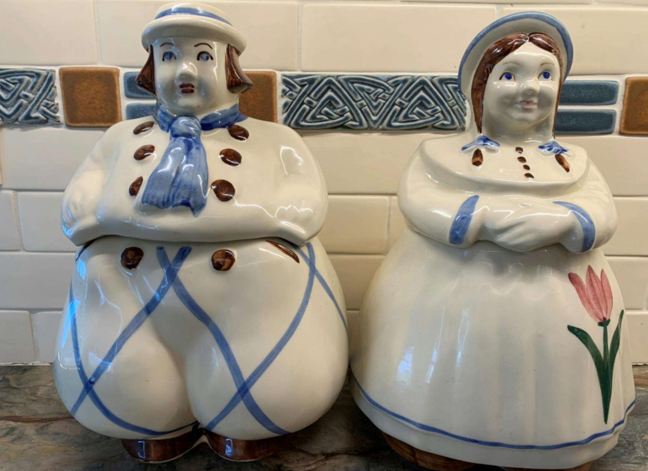 What child would not have found these cookie jars fascinating? (Handout/TNS)