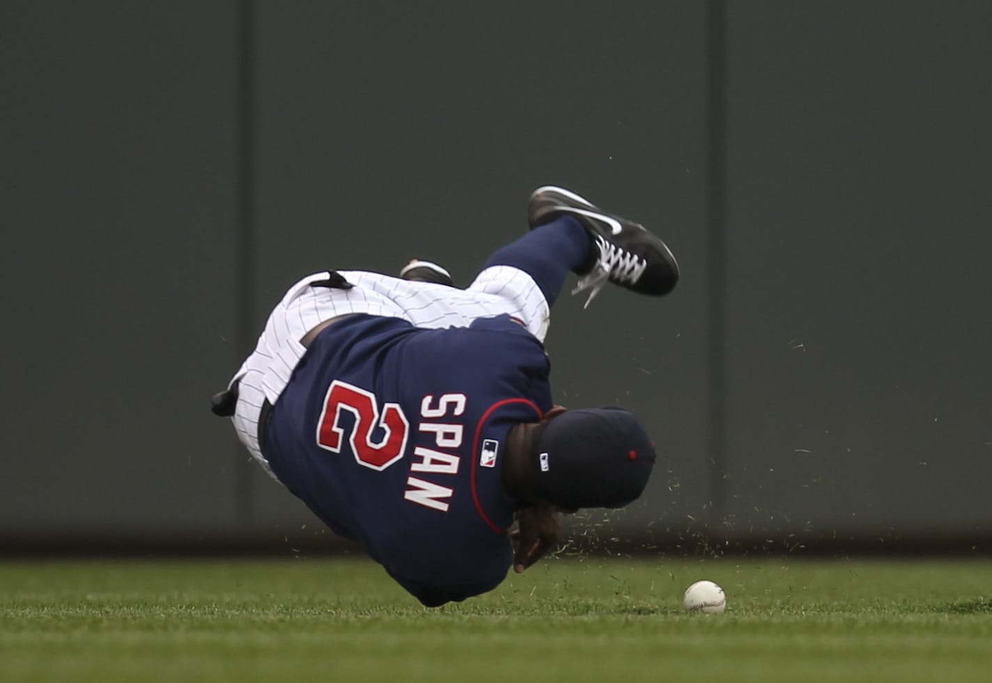 Twins center fielder Denard Span was injured on this play on August 12.