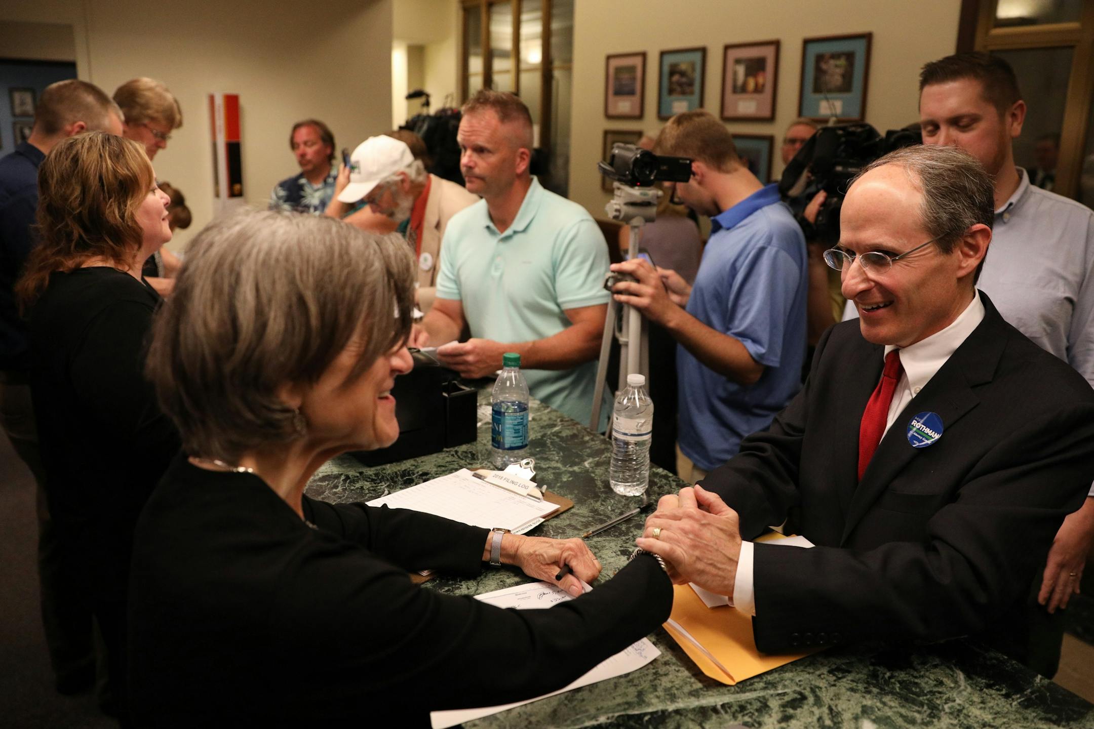 Former Commerce Commissioner Mike Rothman filed to run for attorney general.
