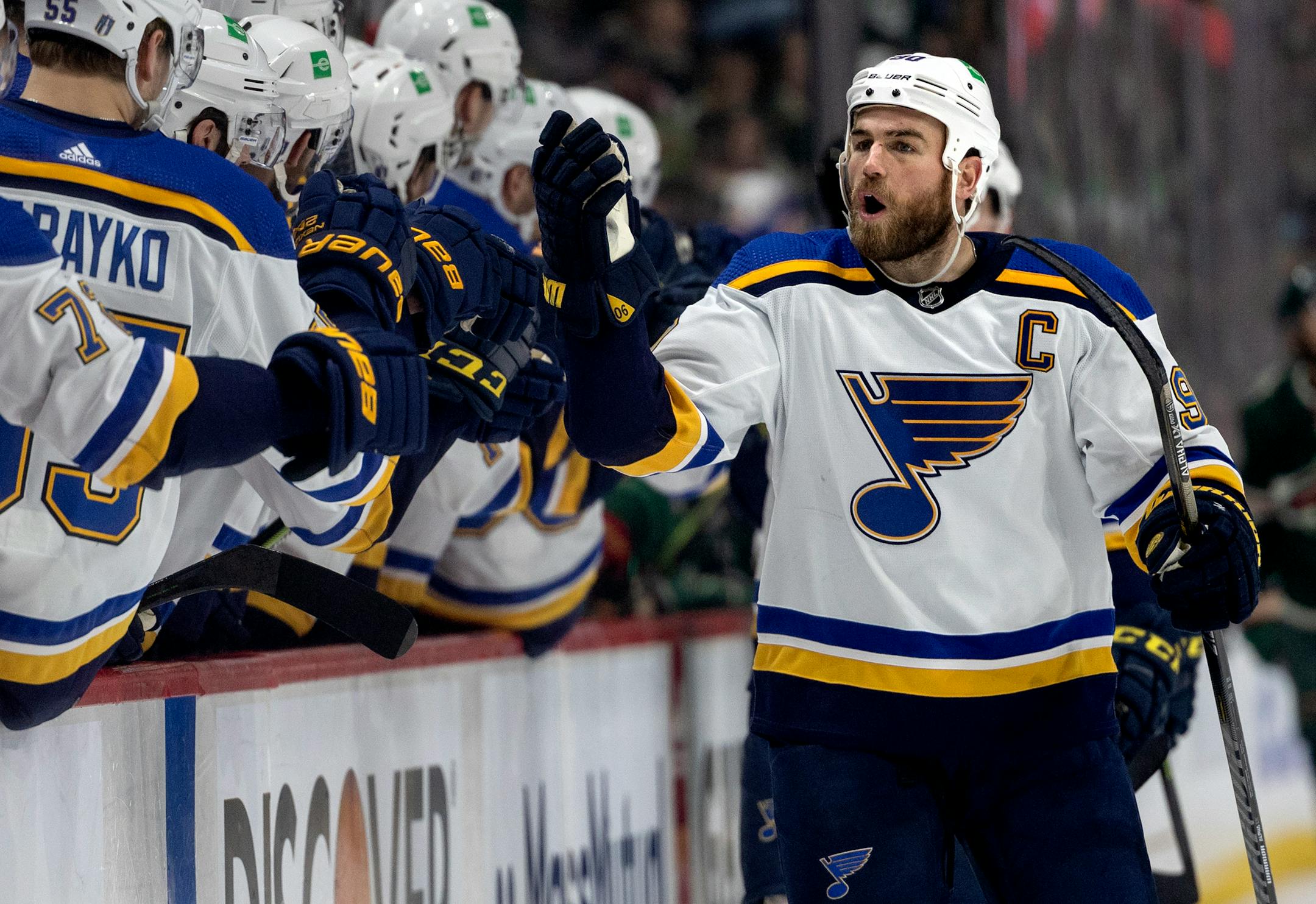 Ryan O'Reilly (90) St. Louis Blues celebrates with the bench after scoring a goal in the first period.
