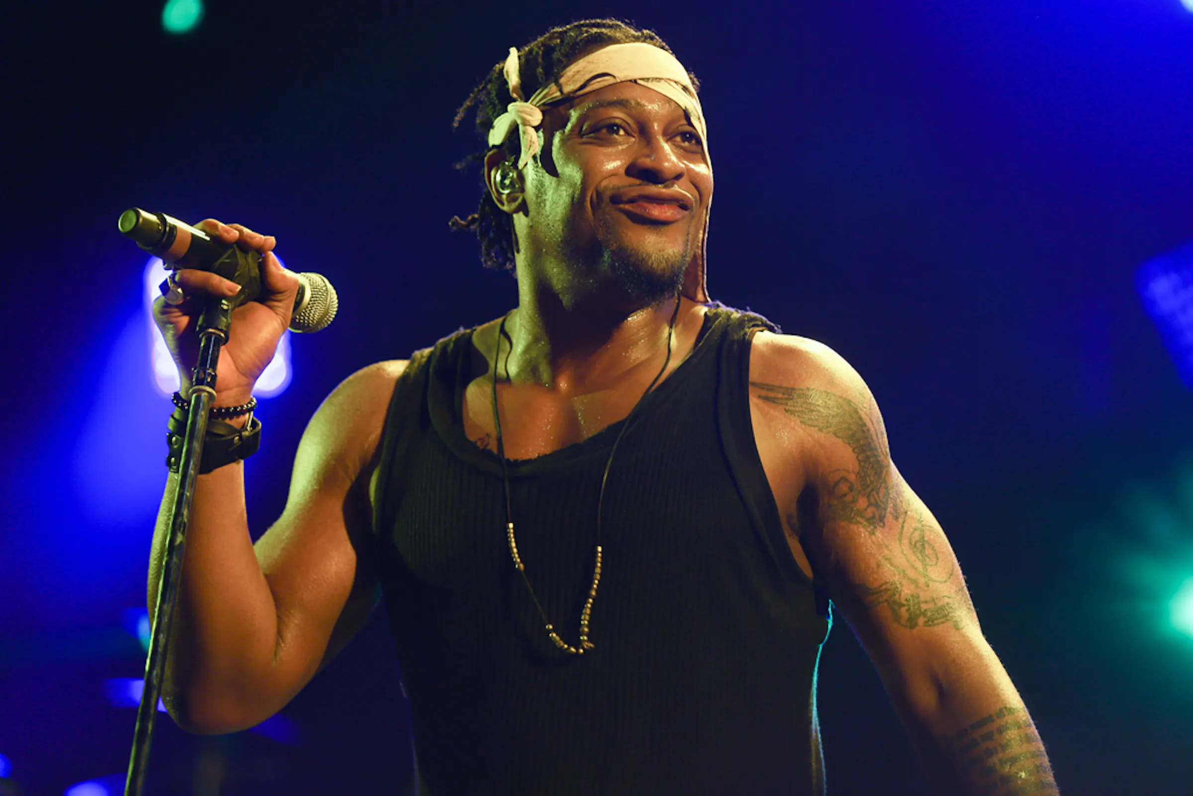 D'Angelo, Grammy-winning R&B singer who became an icon with ‘Untitled ...