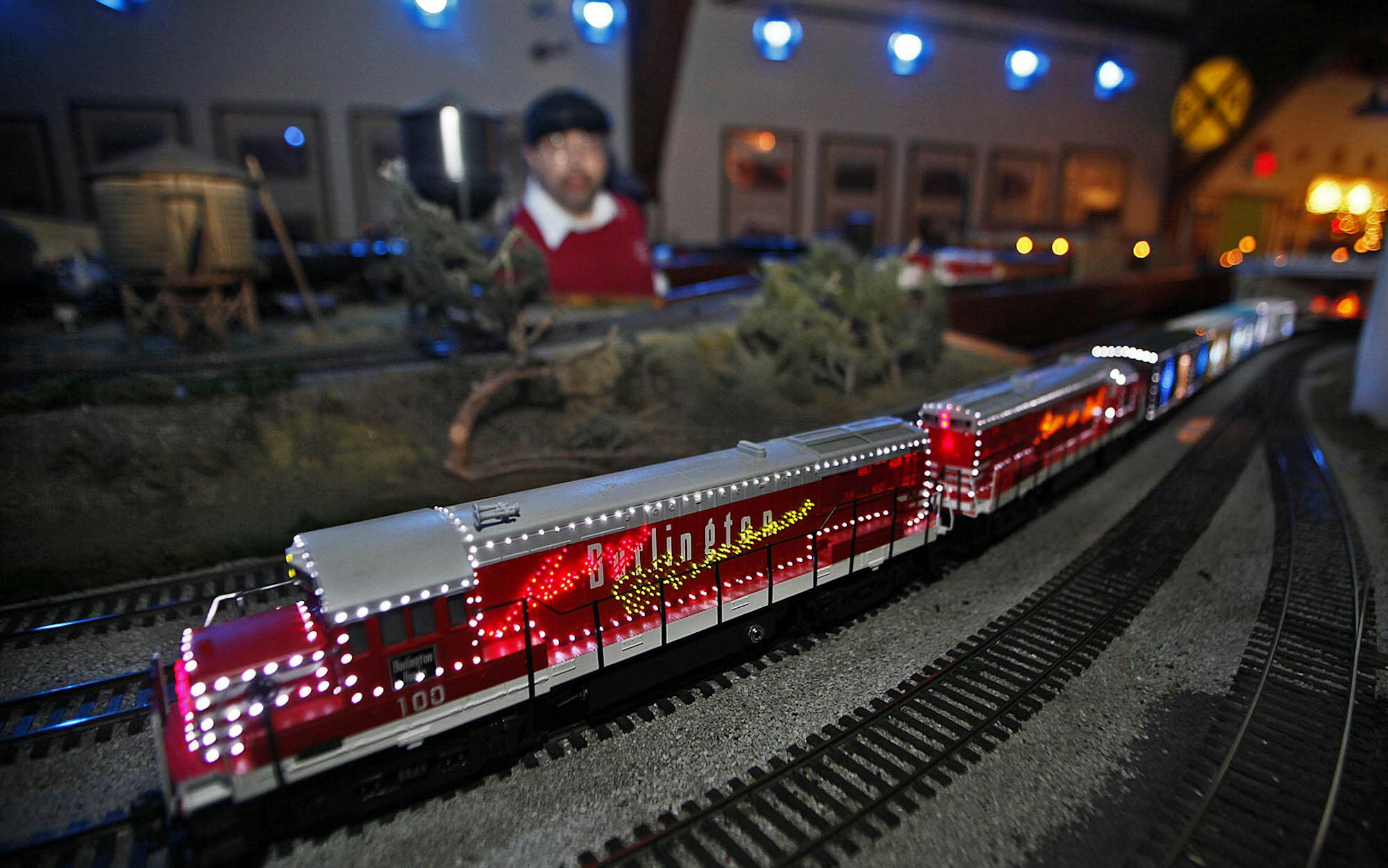 MARLIN LEVISON * mlevison@startribune.com Assign. #20010661A- December 12, 2009] GENERAL INFORMATION: The "Night Trains" display is a big hit at the Railroad Museum in Bandana Square in St. Paul. IN THIS PHOTO: A Burlington Northern lighted train made its way around the museum.